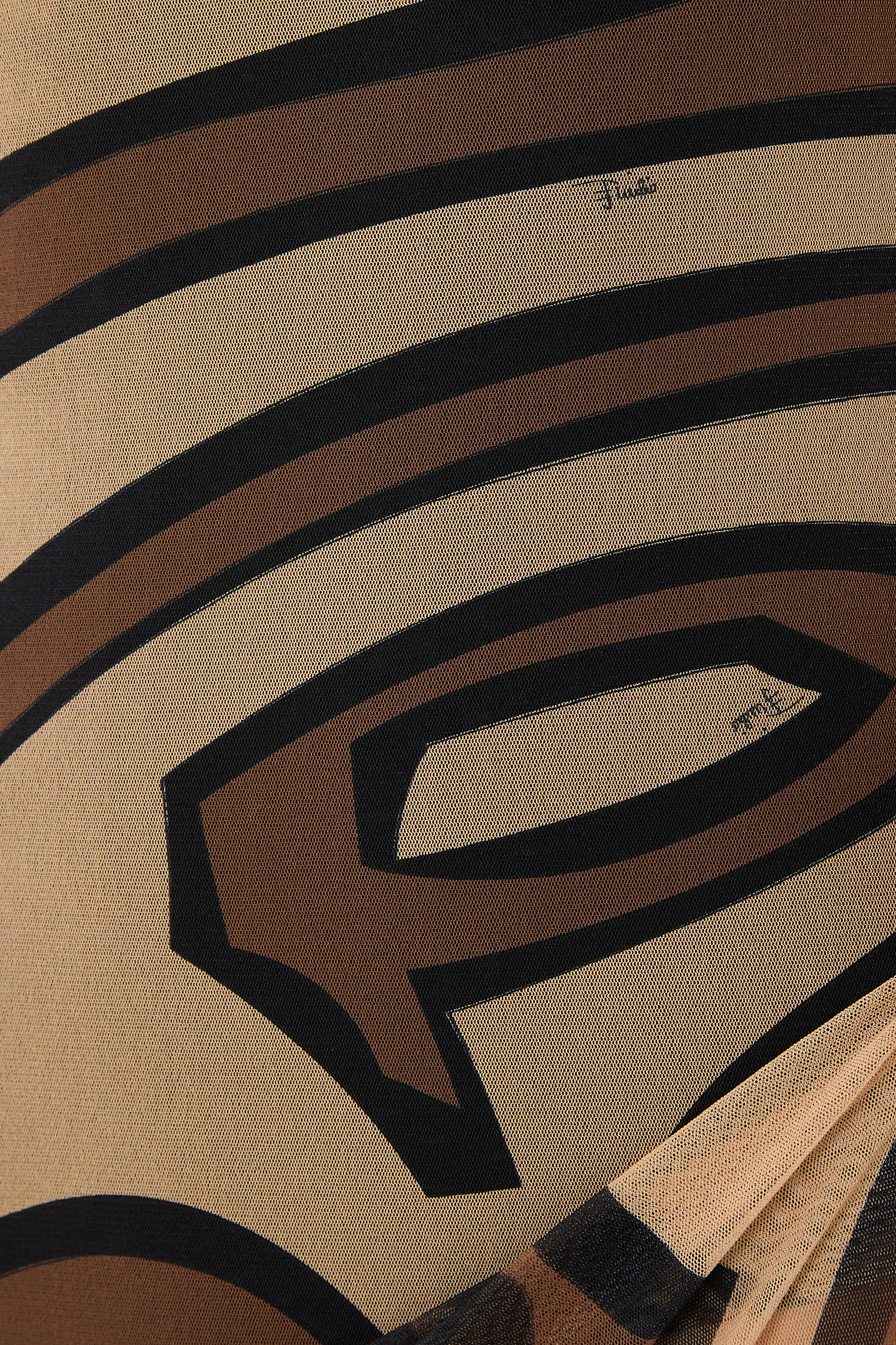 فستان تول بنقشة لابيرينتو