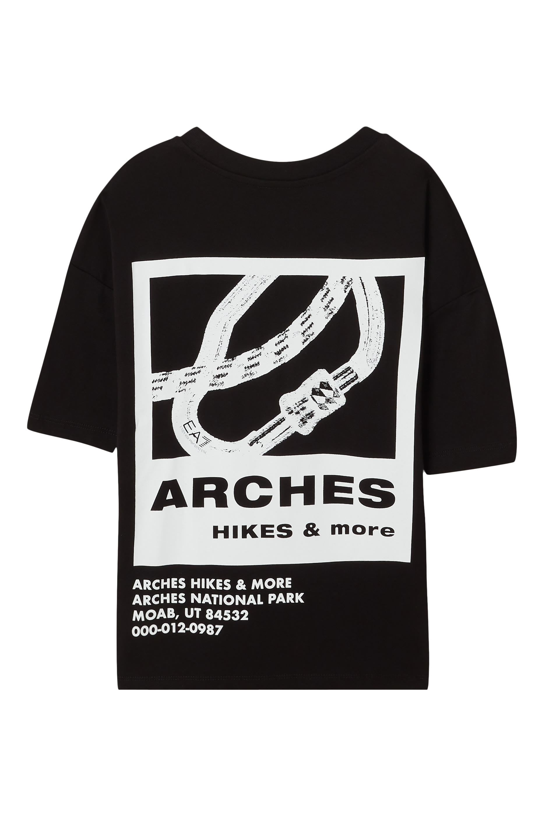 تيشيرت بطبعة شعار الماركة للأطفال