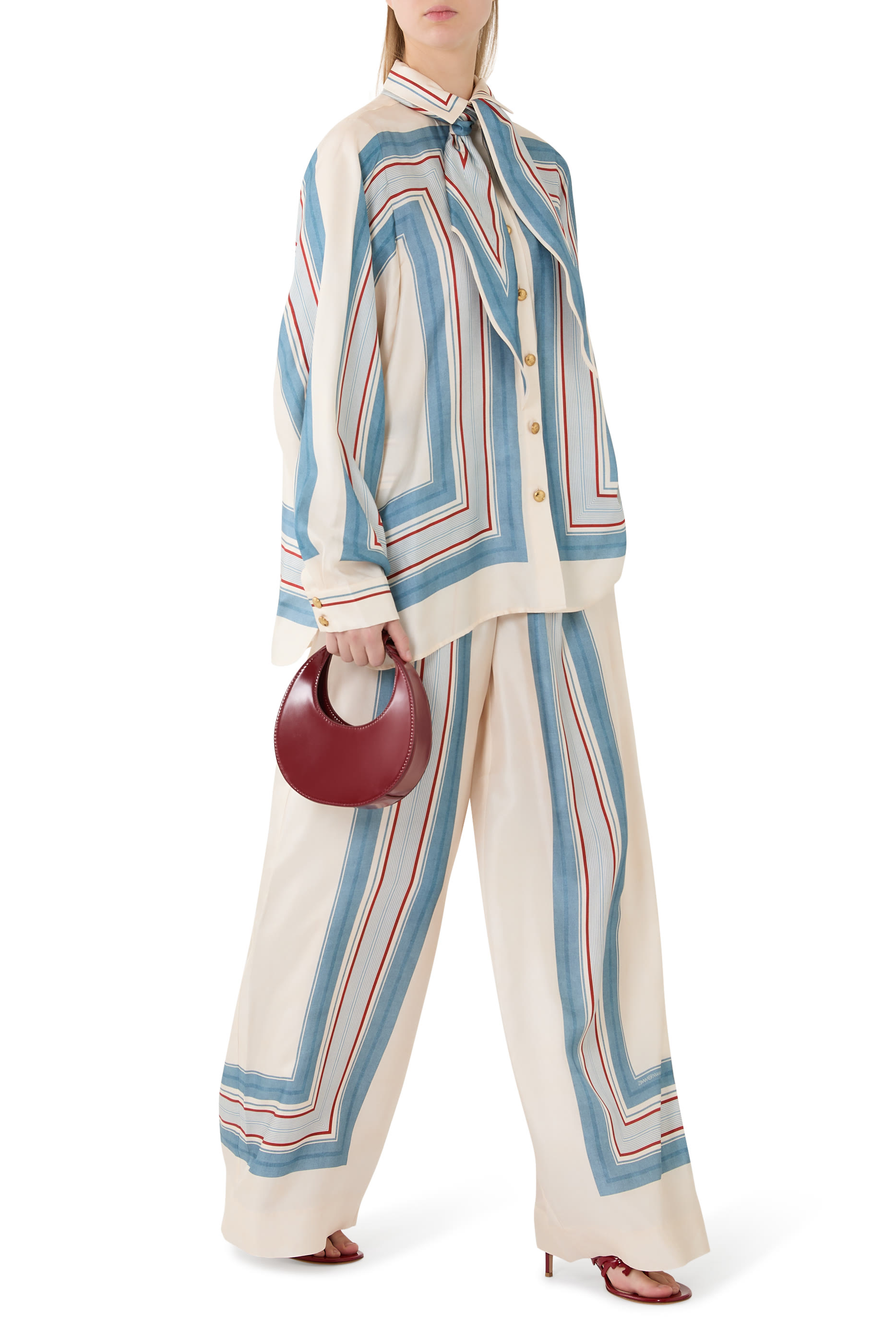  قميص بوشاح بقصة مريحة