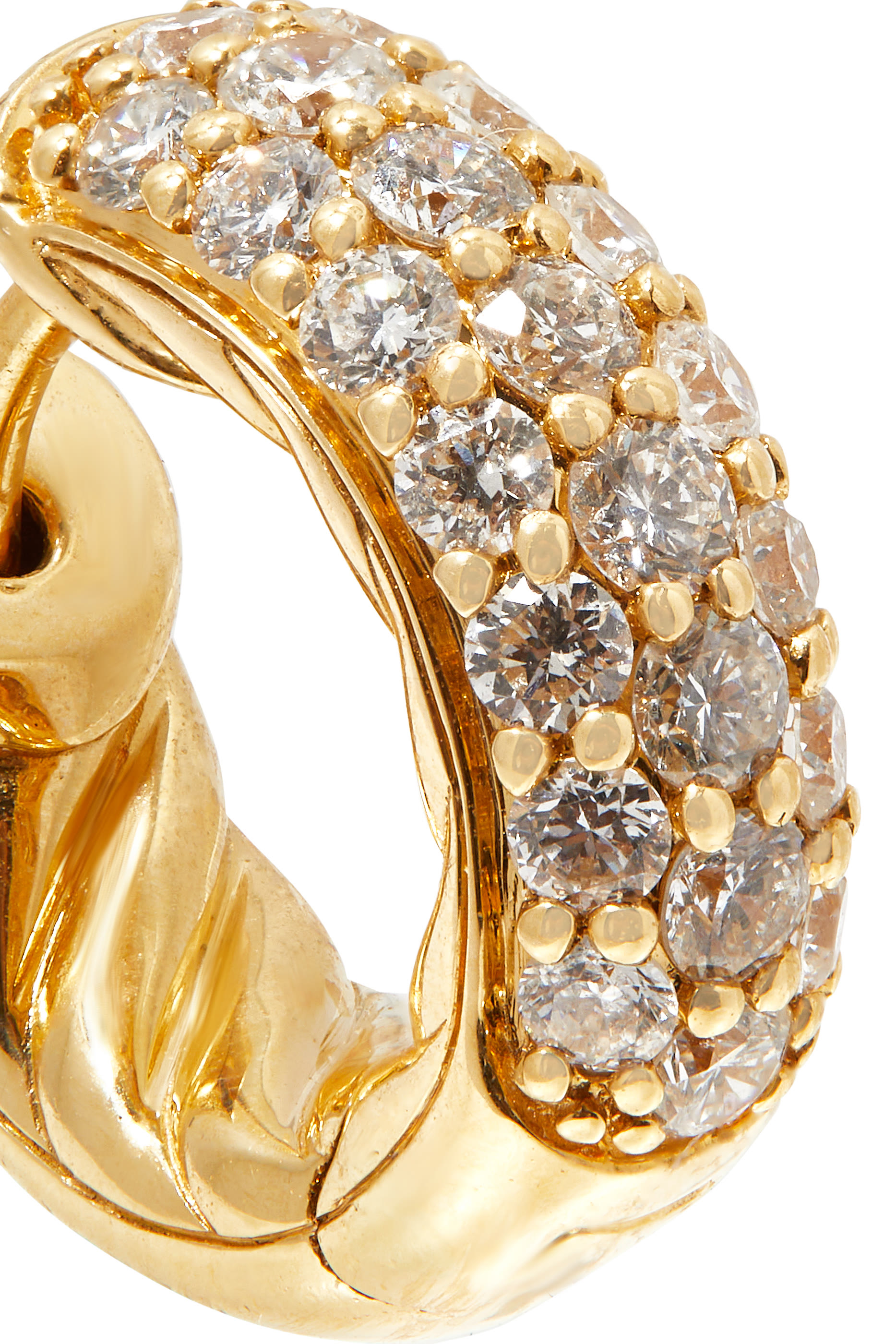 أقراط هاجي دائرية مرصعة بالماس ذهب أصفر عيار 18