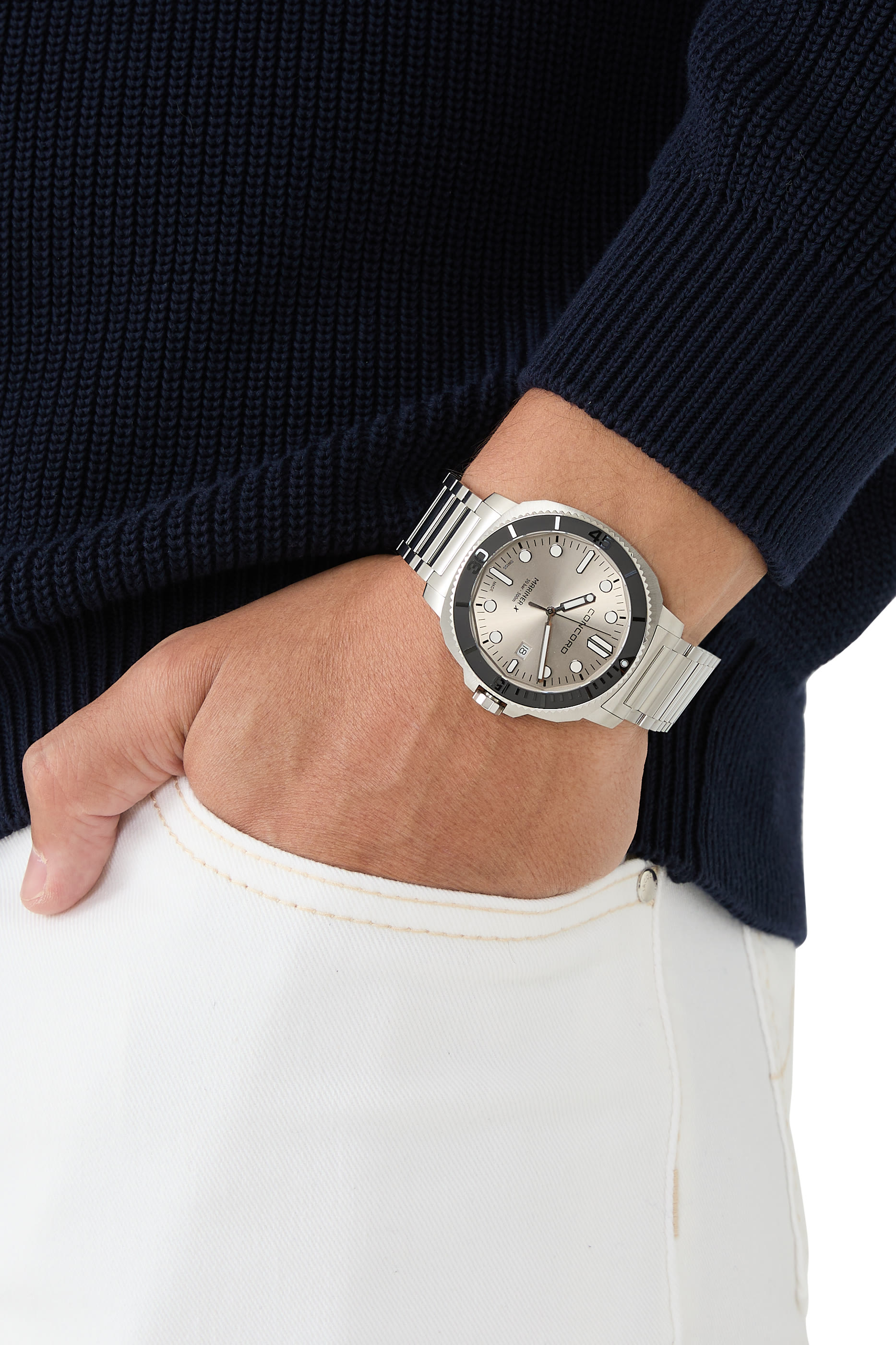 ساعة مارينر اكس كوارتز للغطس مزينة بكريستال ياقوتي، ستانلس ستيل وسيراميك