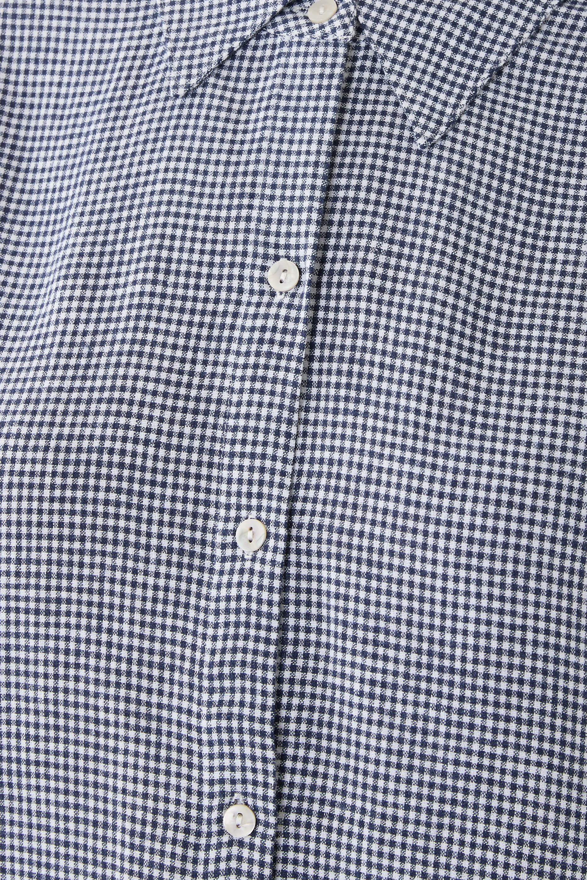 بلوزة بقصة مريحة وأكمام بطول ثلاث أرباع مزيج كتان