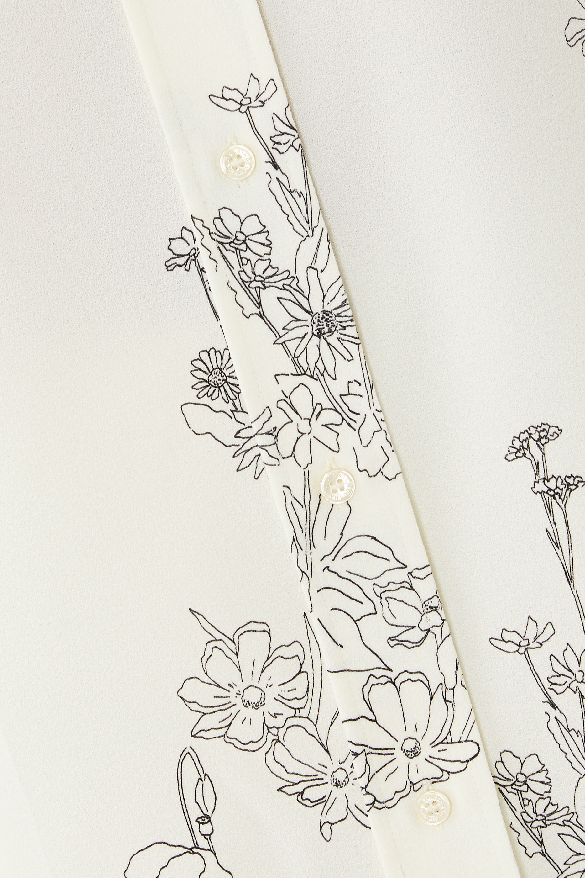 قميص بيجامة