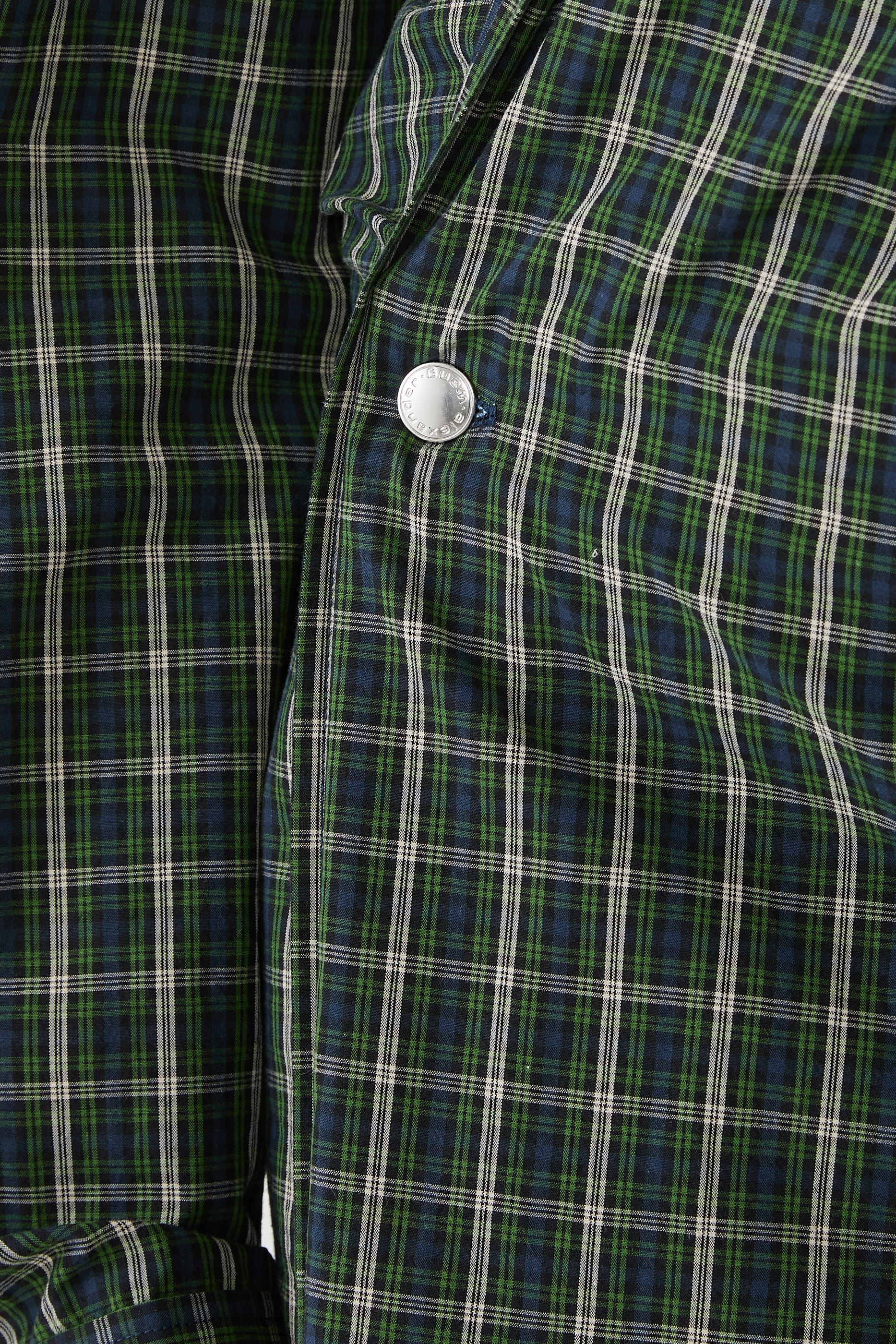 فستان قصير بتصميم ملفوف