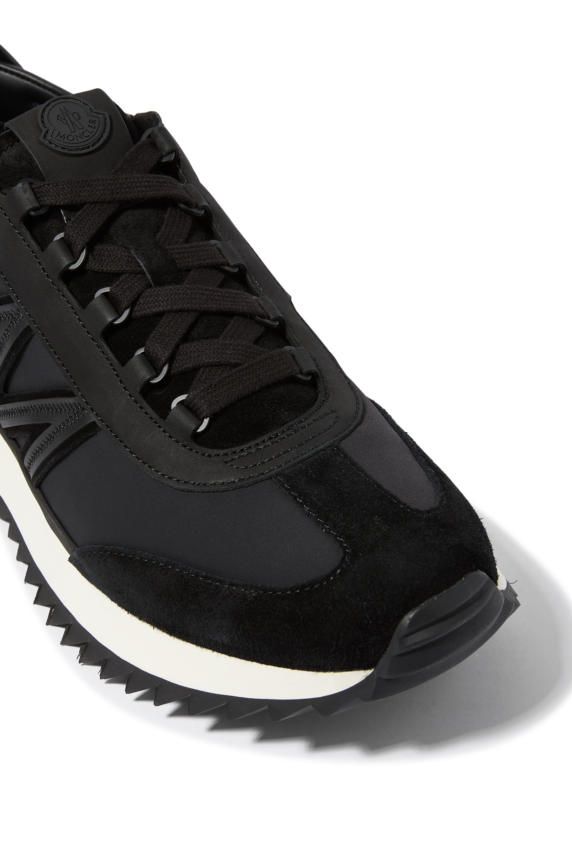 سنيكرز بيسي2 شمواه و نوبوك 