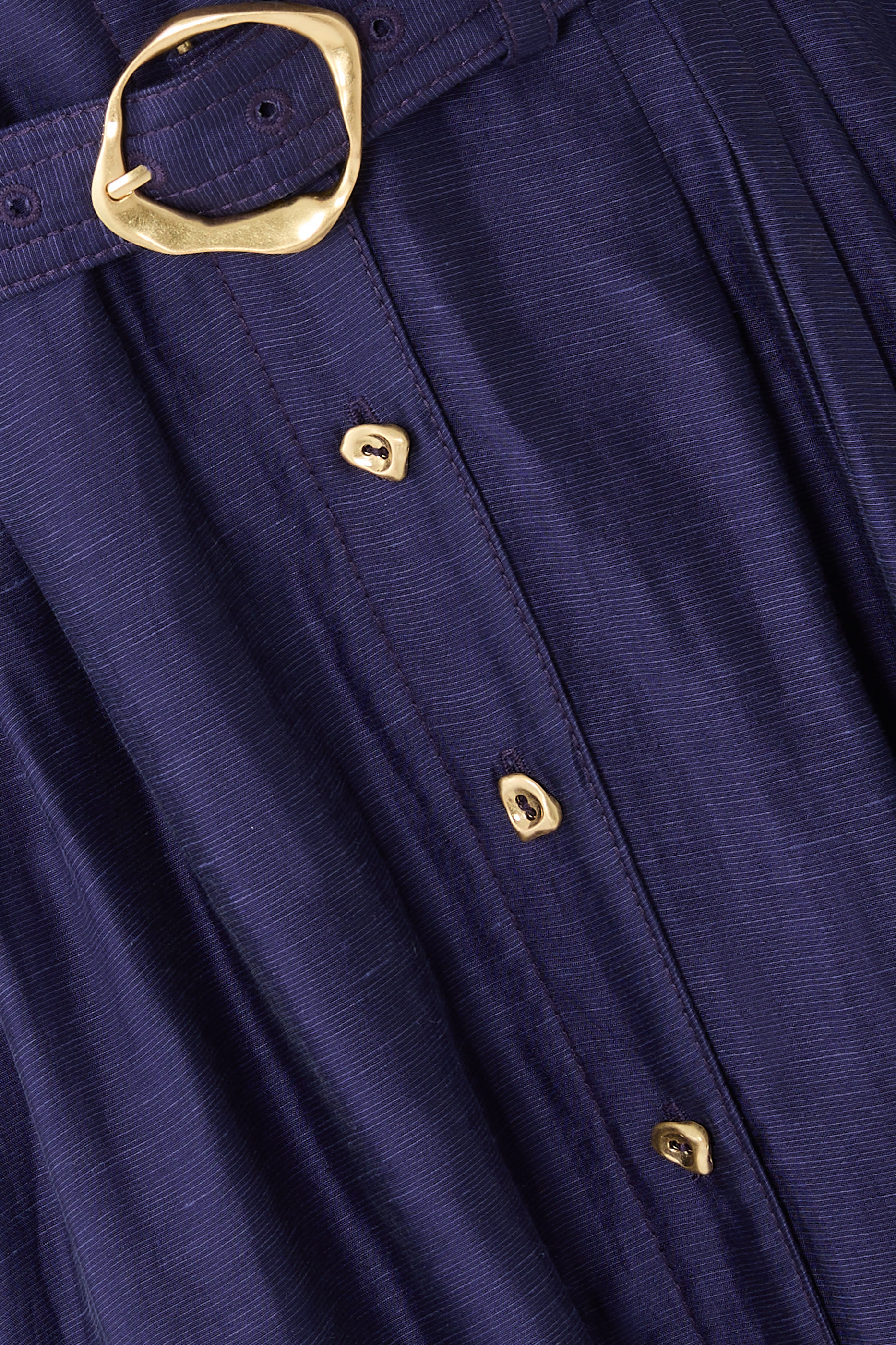 فستان سفيلا متوسط الطول