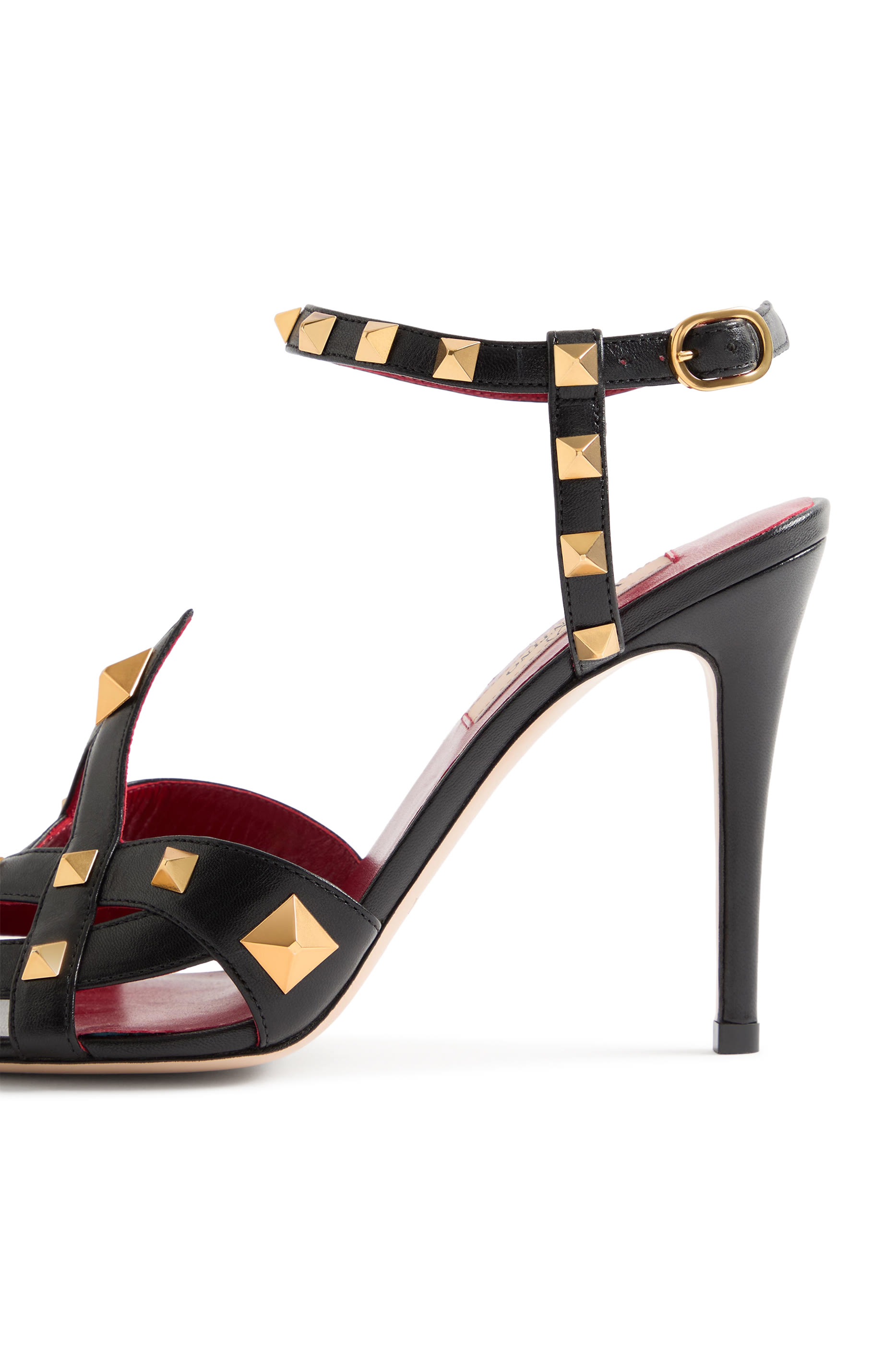 حذاء كلاسيكي 100 بحلي هرمية جلد جدي