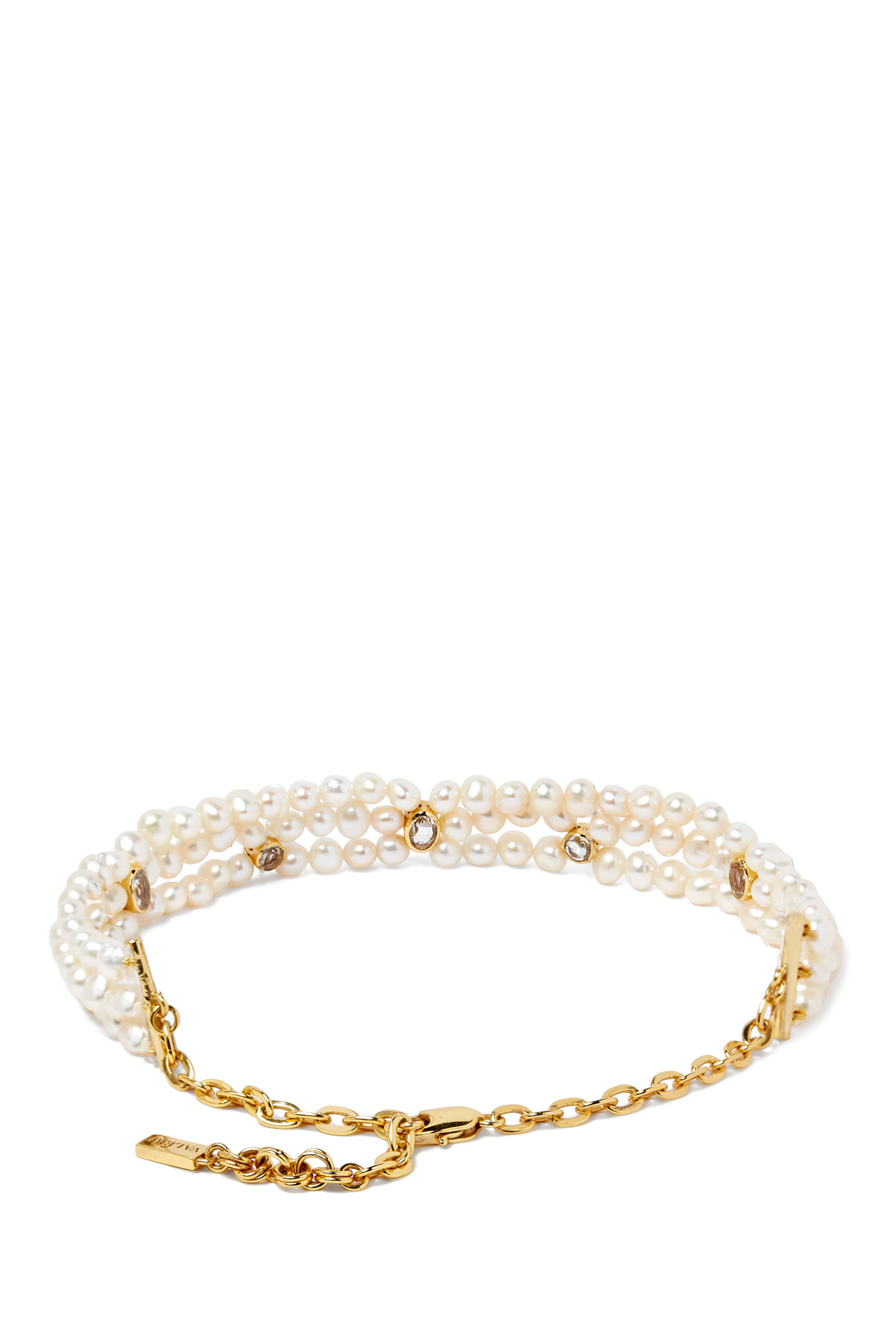 قلادة أويكن مزينة باللؤلؤ