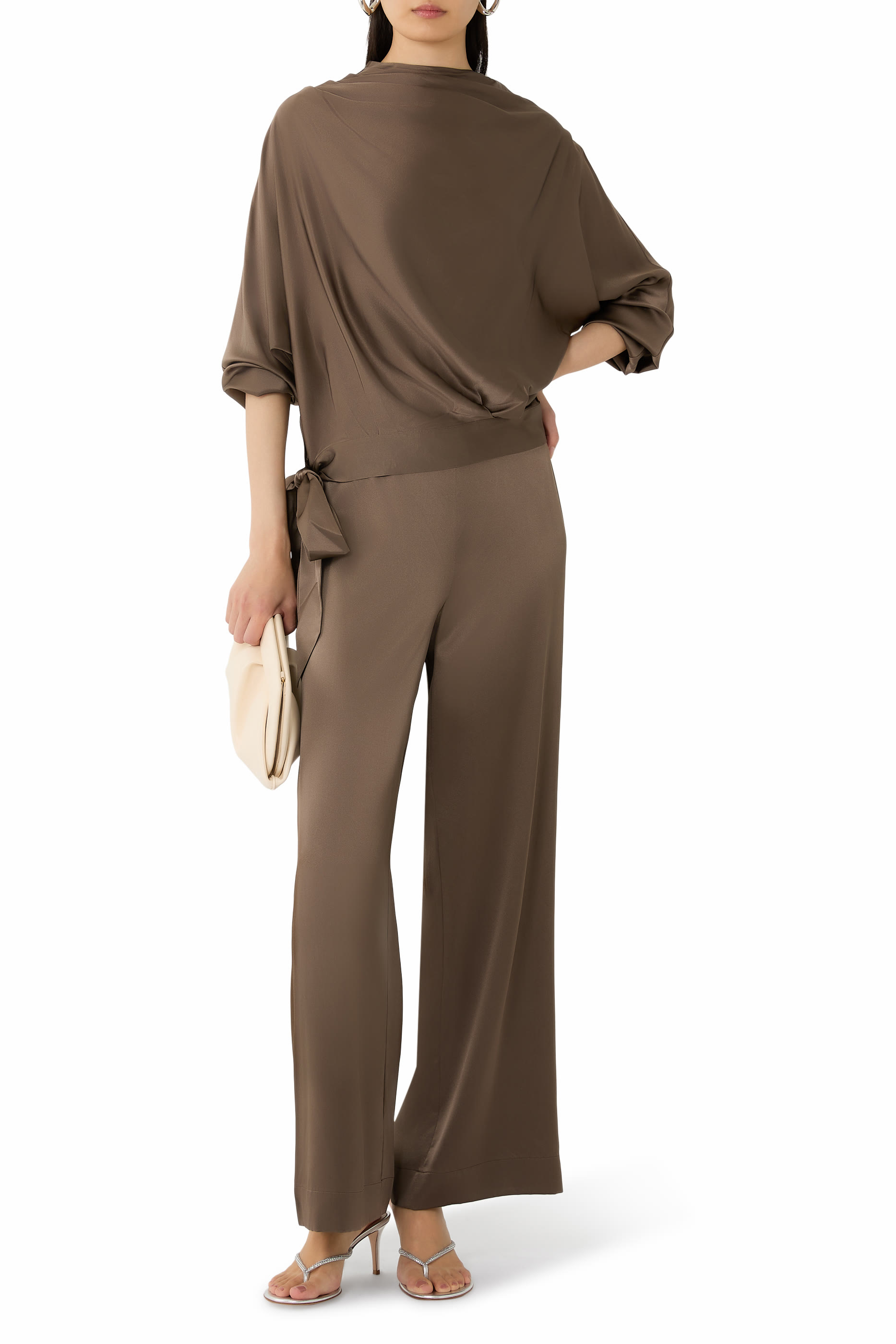 بلوزة فيبي حرير