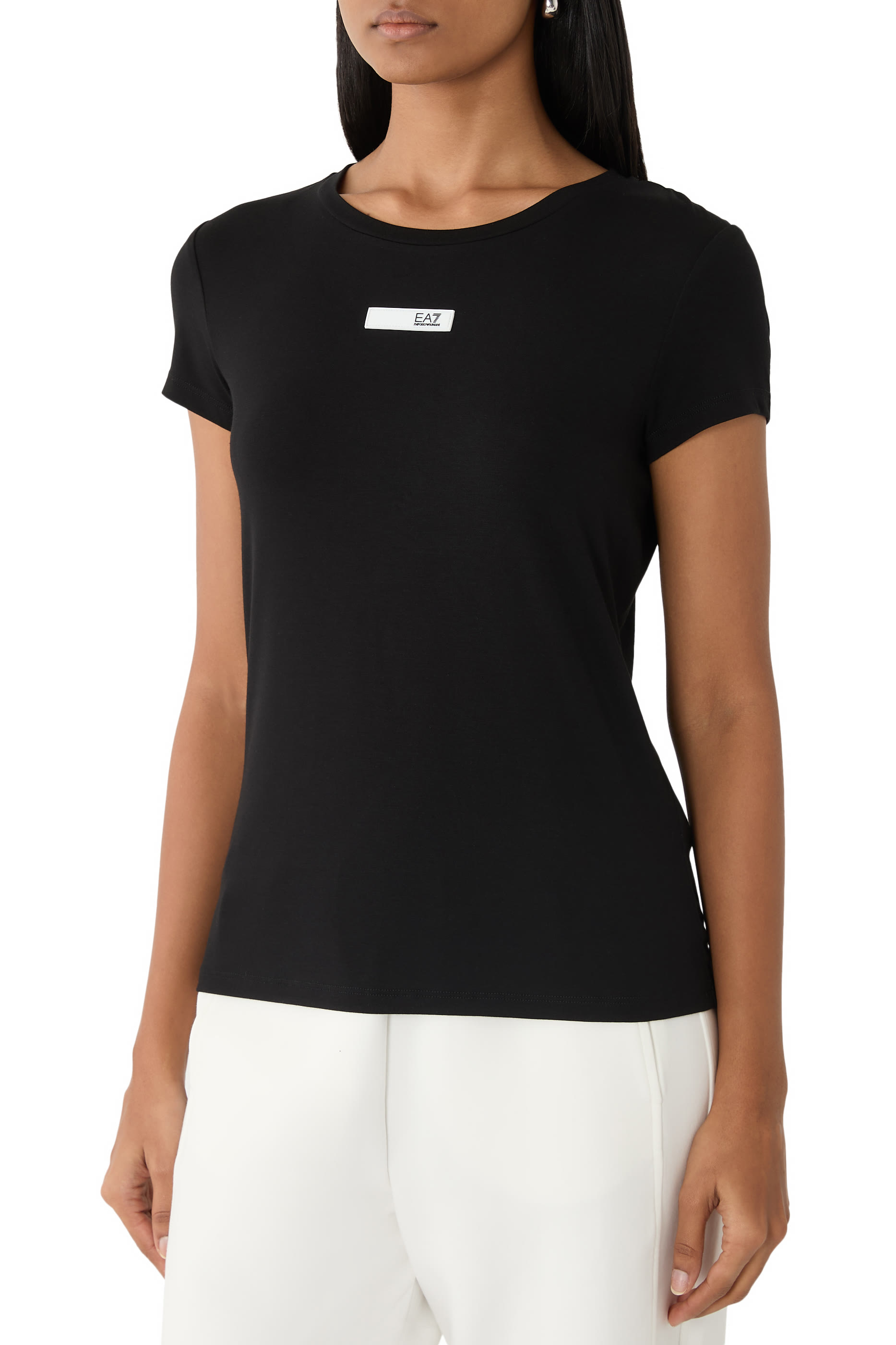 تيشيرت بشعار الماركة