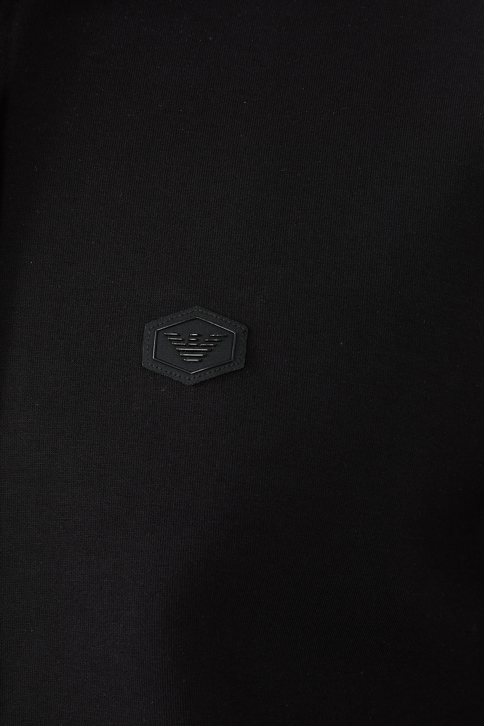 سويت شيرت بغطاء رأس ورقعة شعار الماركة بحجم صغير