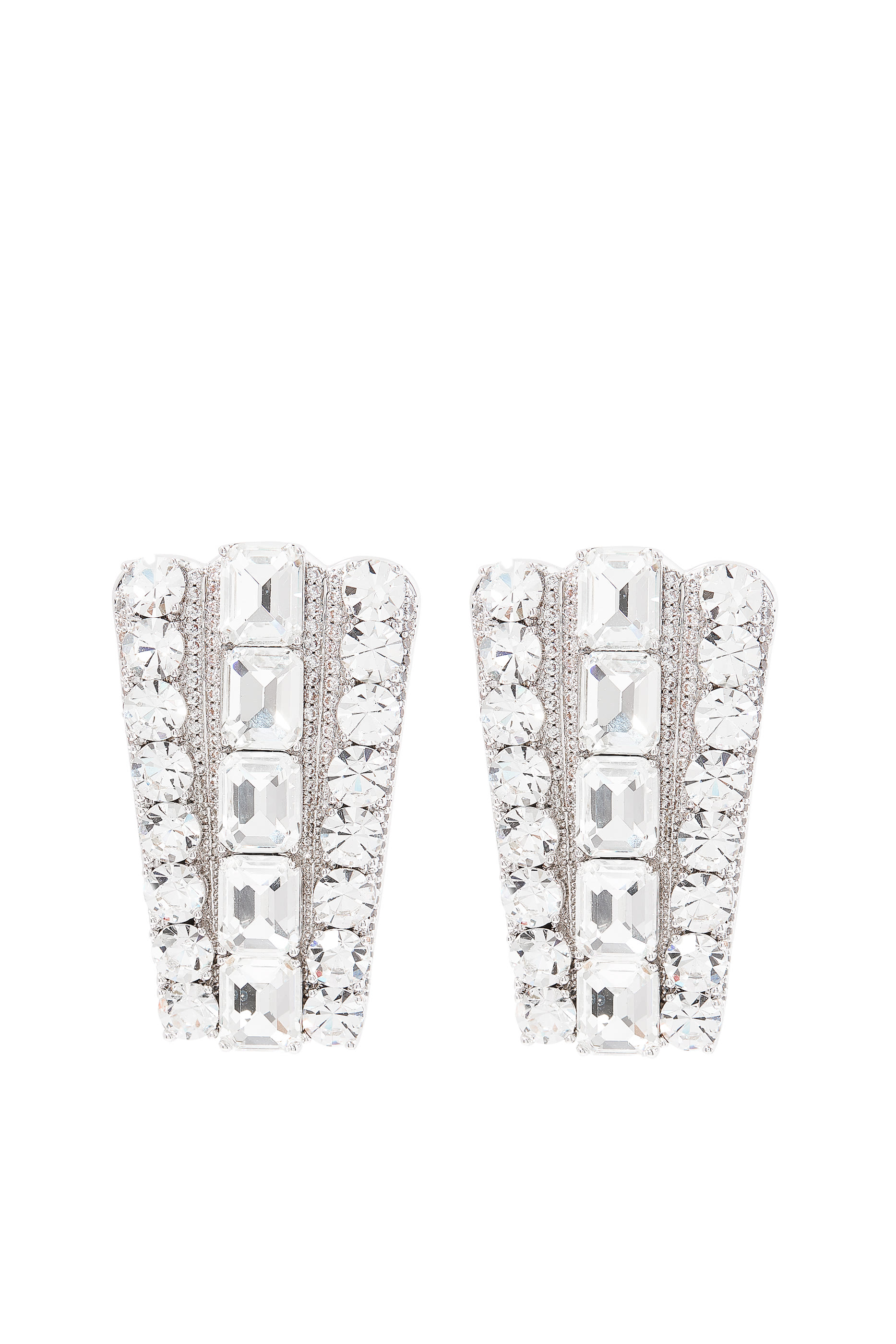 أقراط مرصعة بكريستالات متعددة