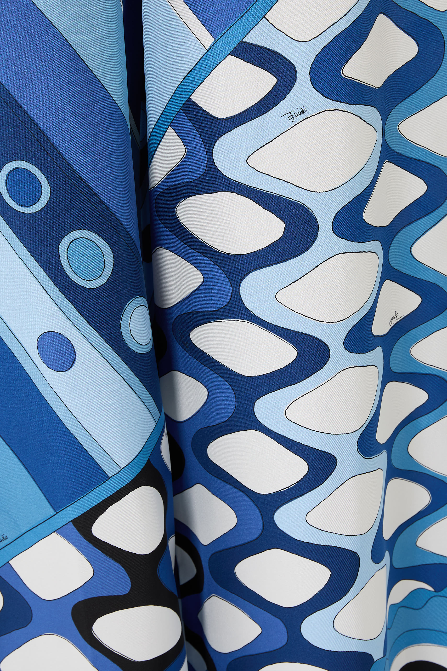 بنطال رياضي فيفارا كابسول بقصة ساق واسعة