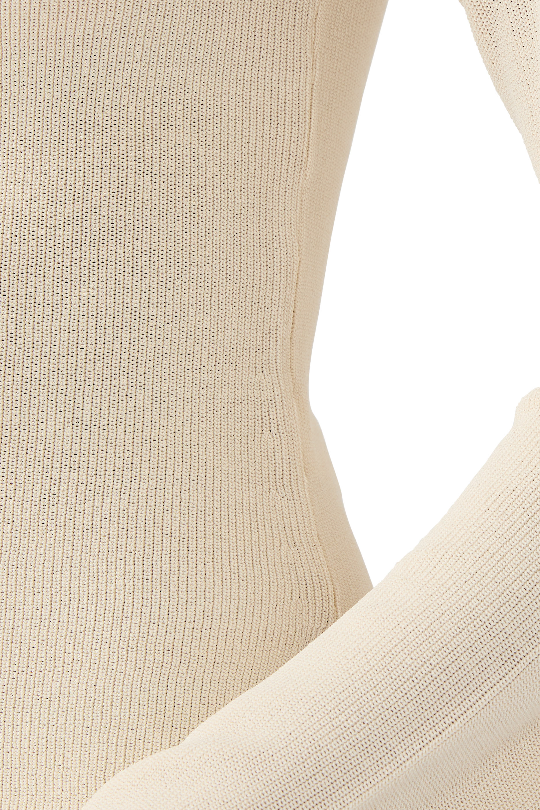 بلوزة بنسيج مضلع بياقة بتصميم على شكل قارب