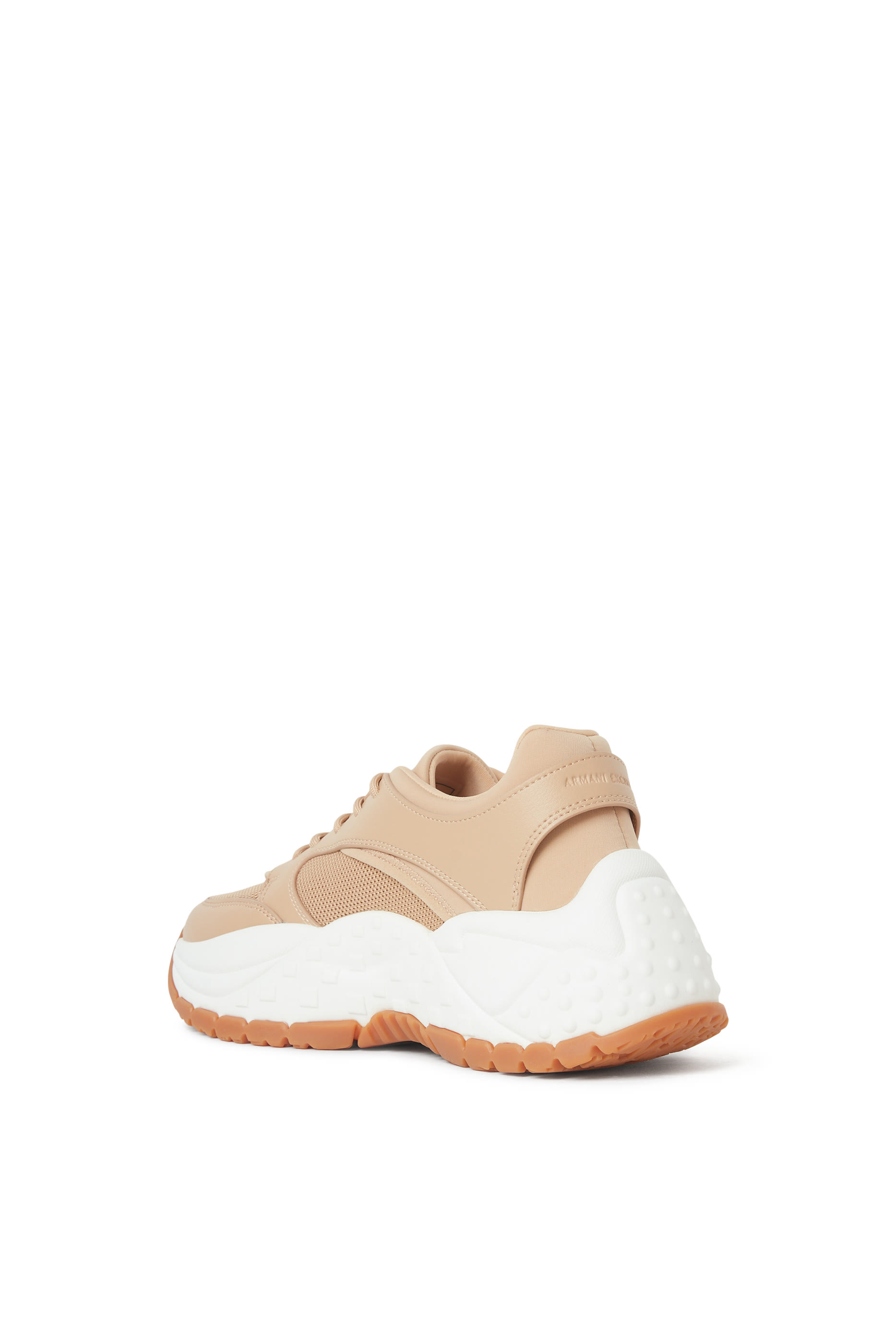 سنيكرز بشعار الماركة قماش معالج