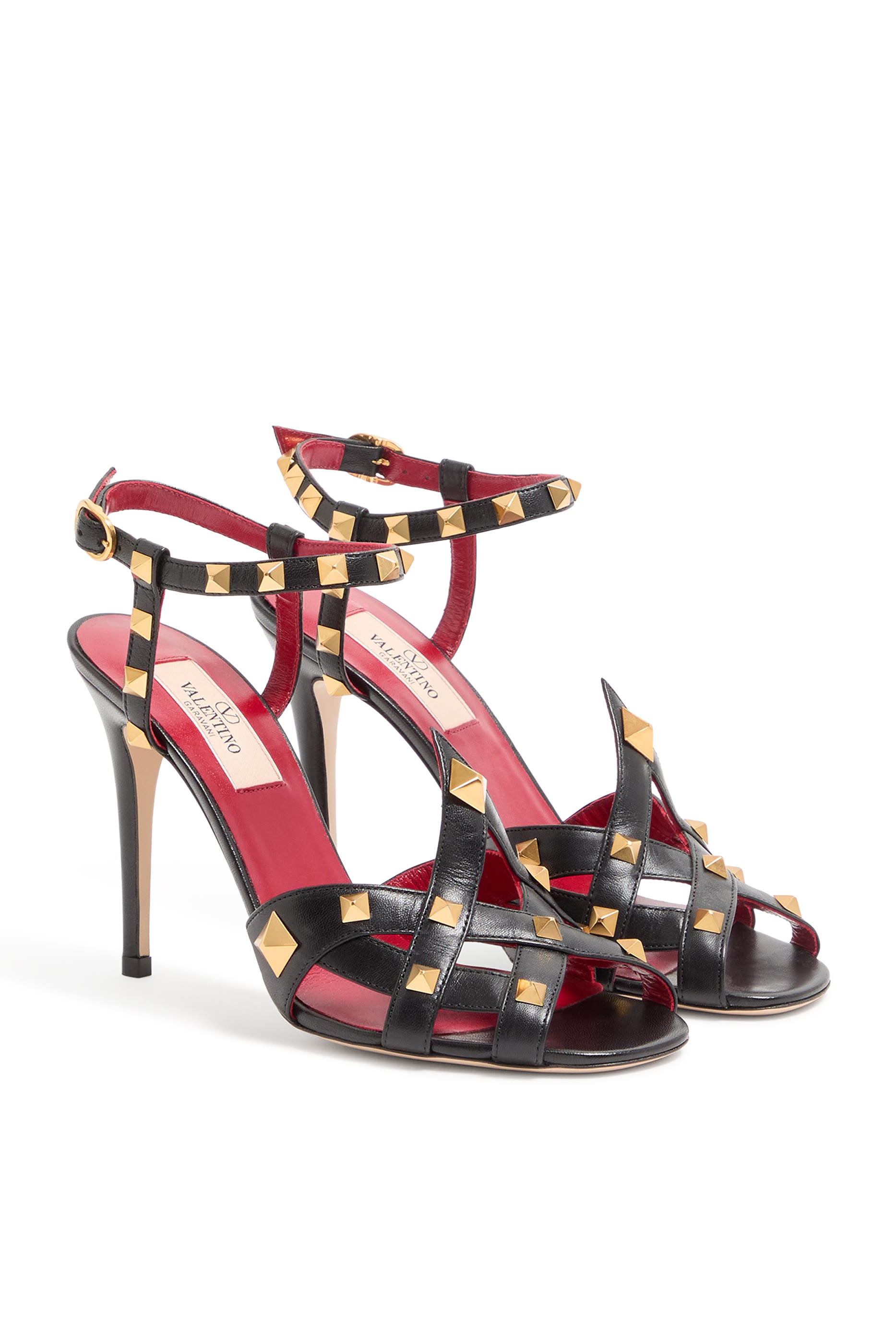 حذاء كلاسيكي 100 بحلي هرمية جلد جدي