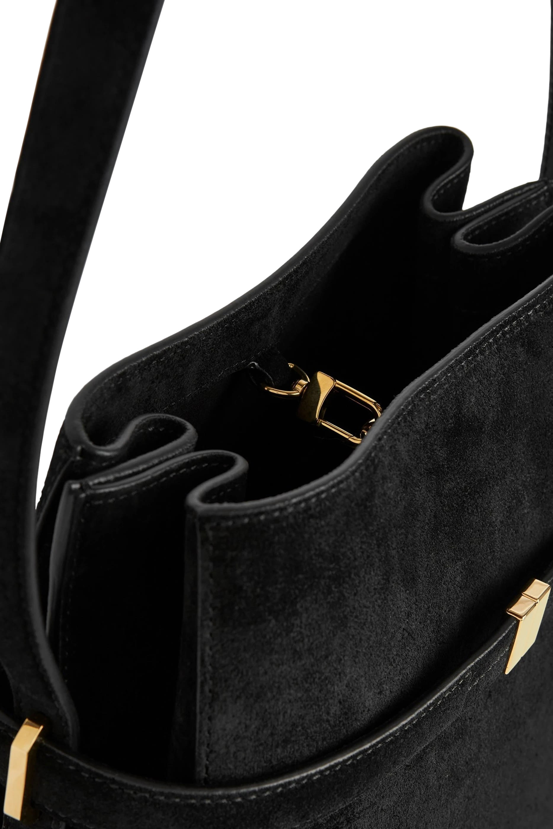 حقيبة باكيت بحمالة شمواه