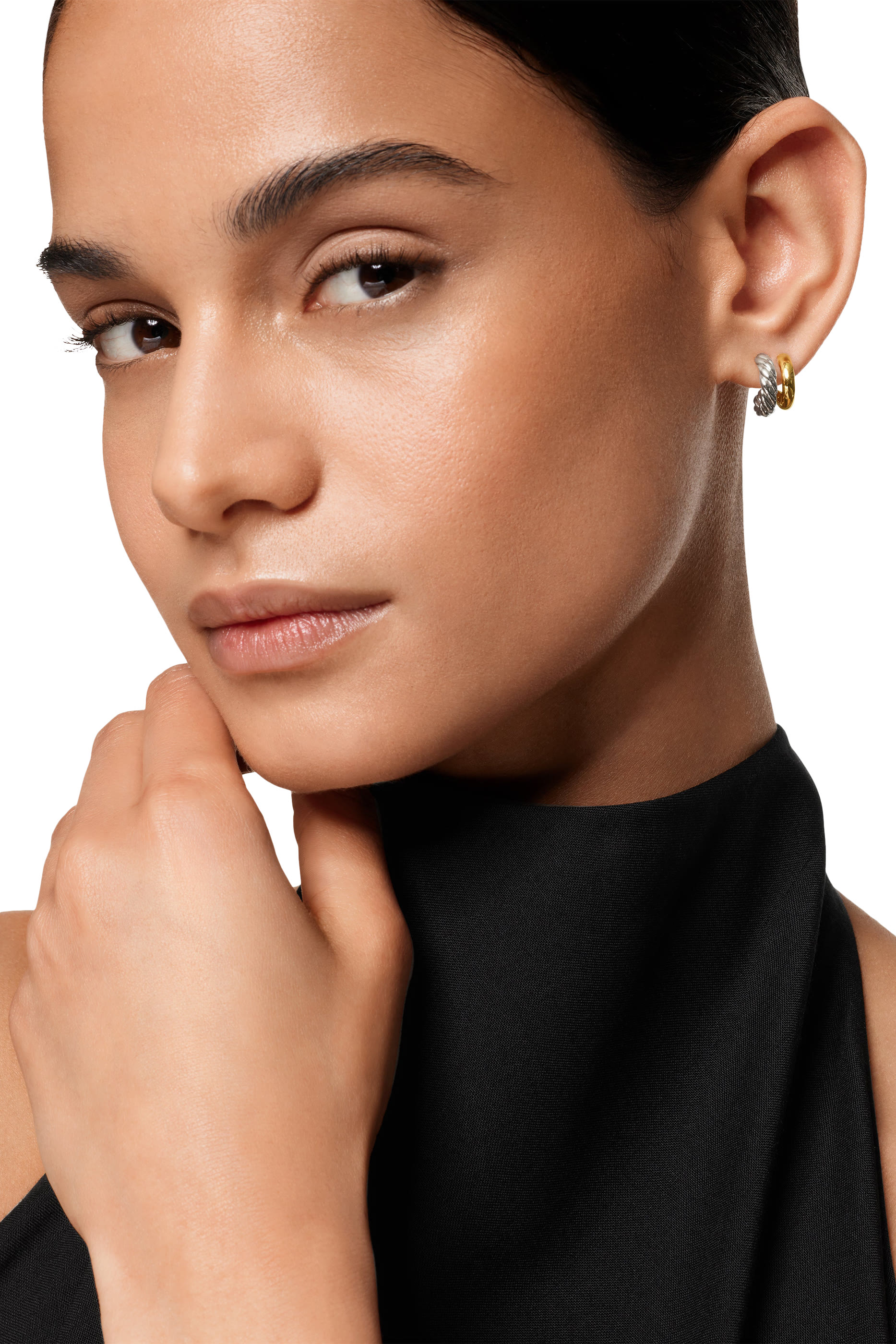 أقراط هاجي دائرية دي واي ميرسر بتصميم مزدوج فضة إسترلينية وذهب أصفر عيار 18 