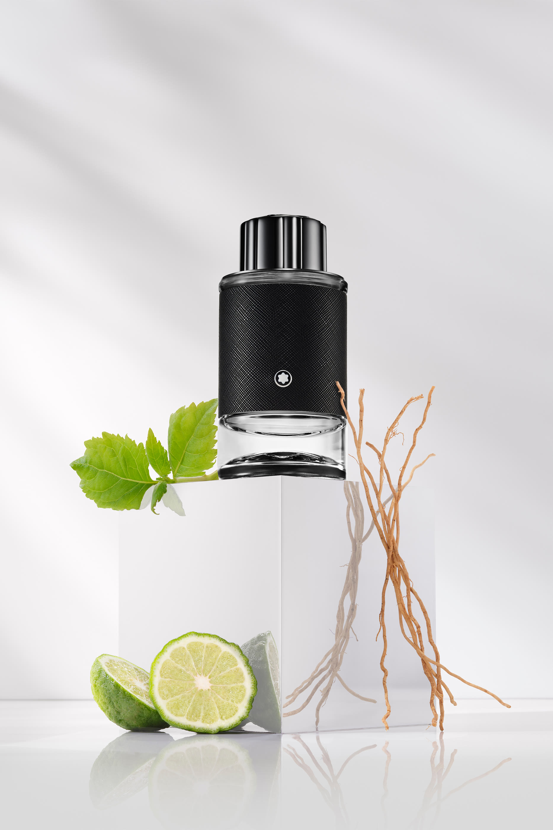 ماء عطر إكسبلورر