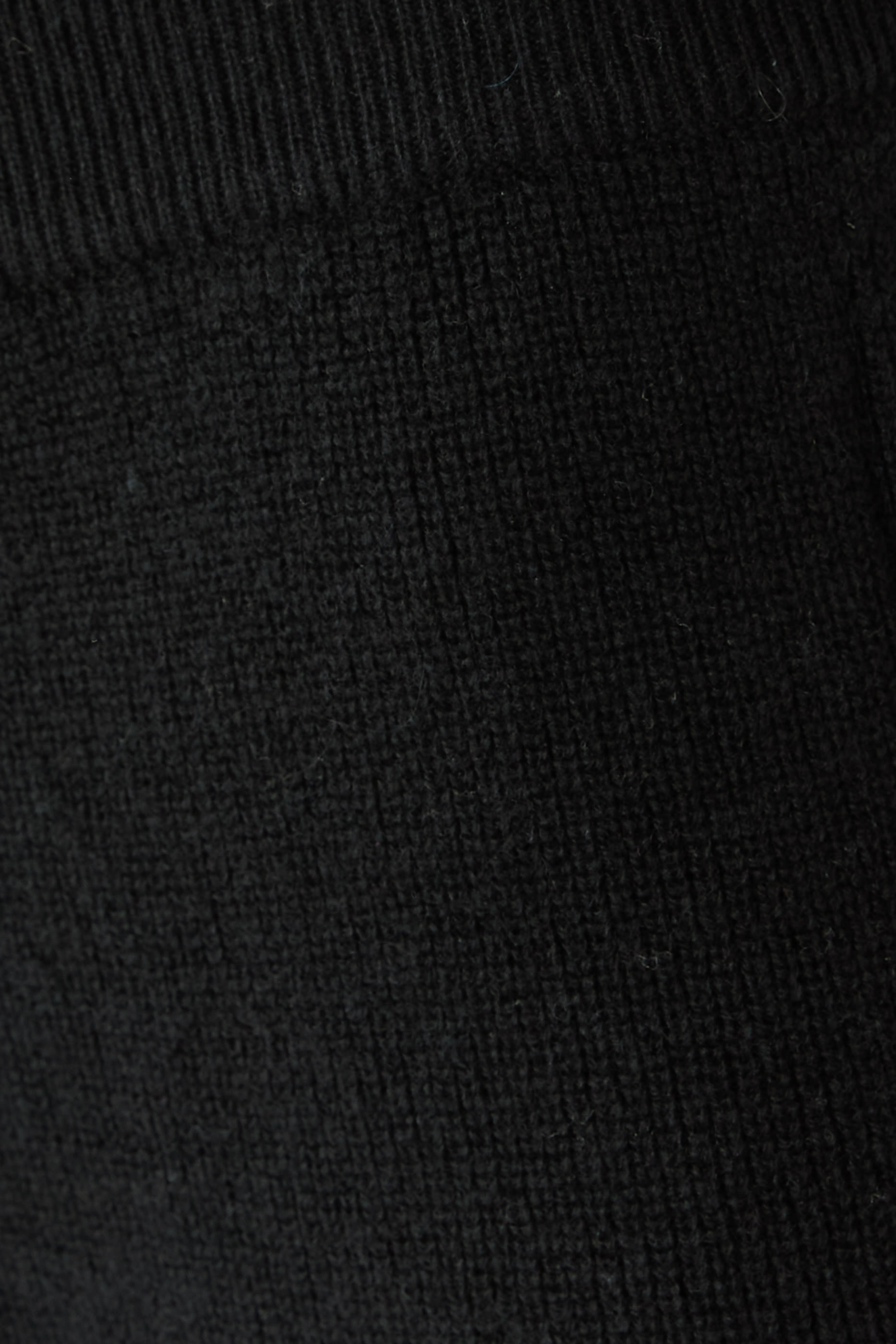 بنطال بقصة ساق مستقيمة