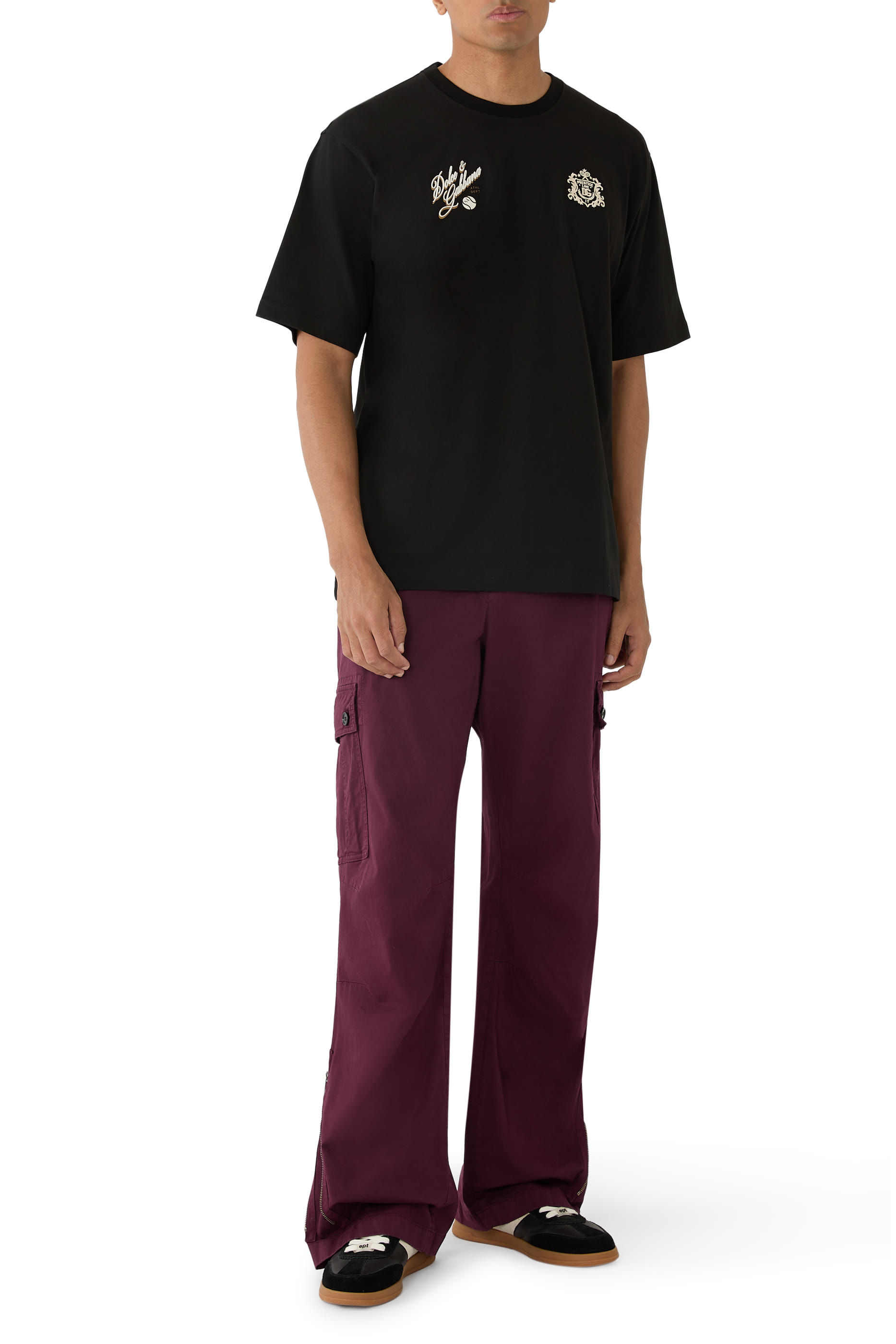 تيشيرت بشعار الماركة