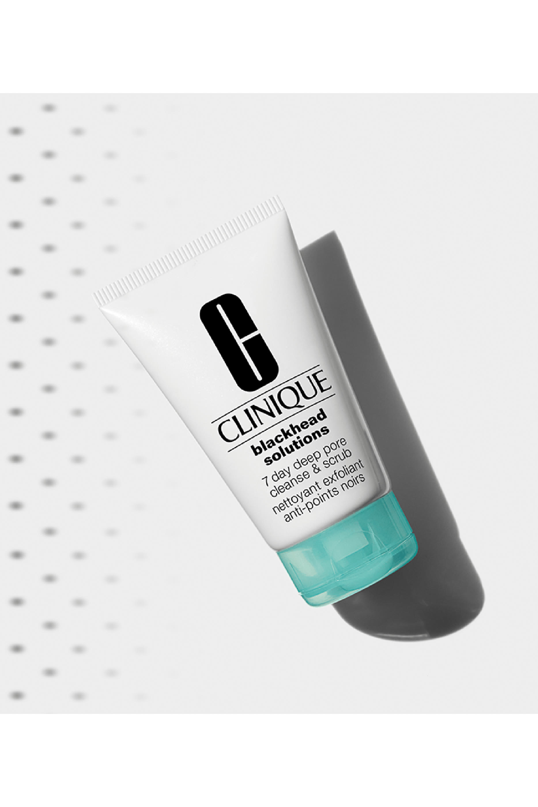 كريم مقشر للوجه وتنظيف المسام بعمق 7 داي علاج الرؤوس السوداء