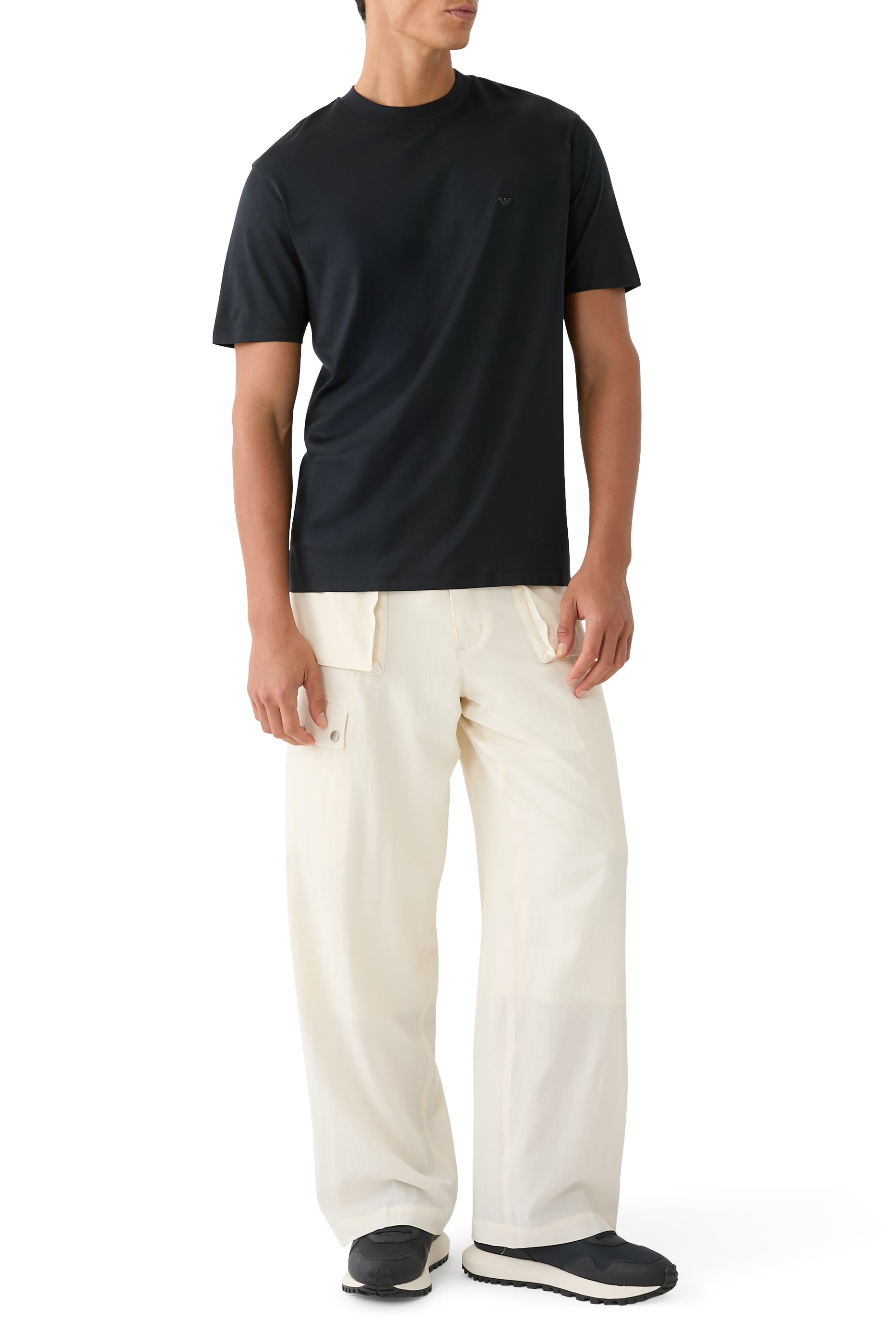 سنيكرز اي أس في نايلون معاد تدويره وتفاصيل سافيانو صديق للبيئة