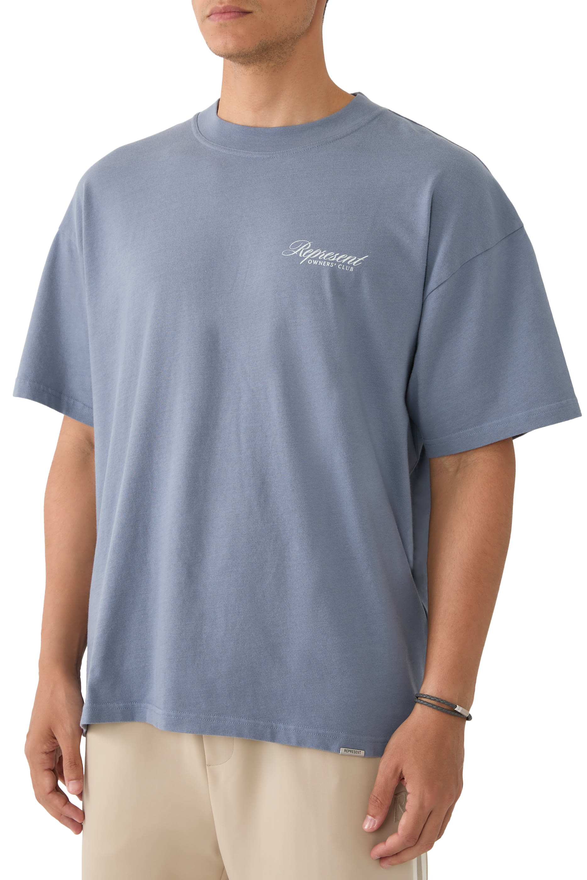  تيشيرت بنص حروف شعار الماركة 