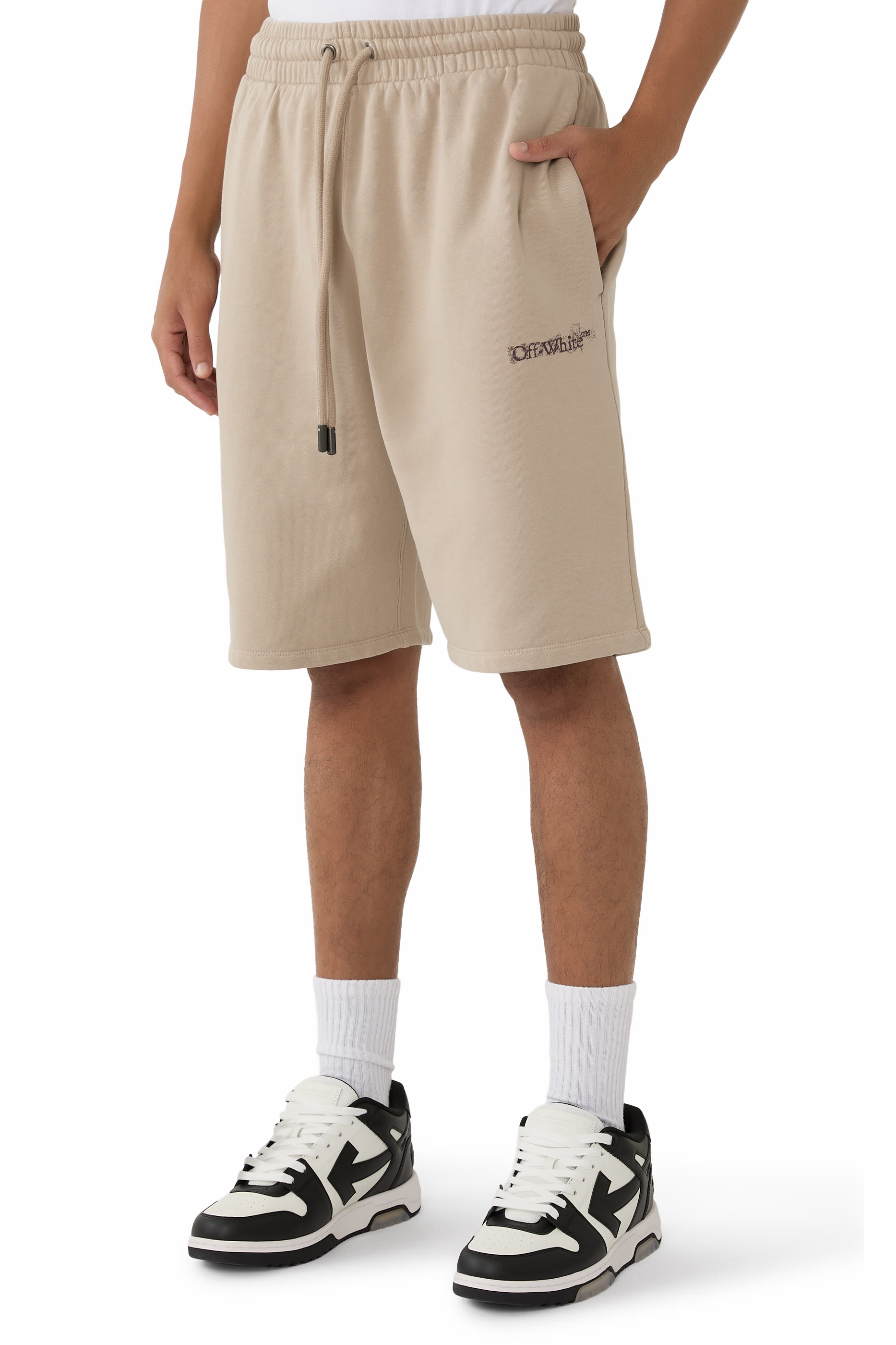 شورت رياضي سكيت بشعار الأسهم