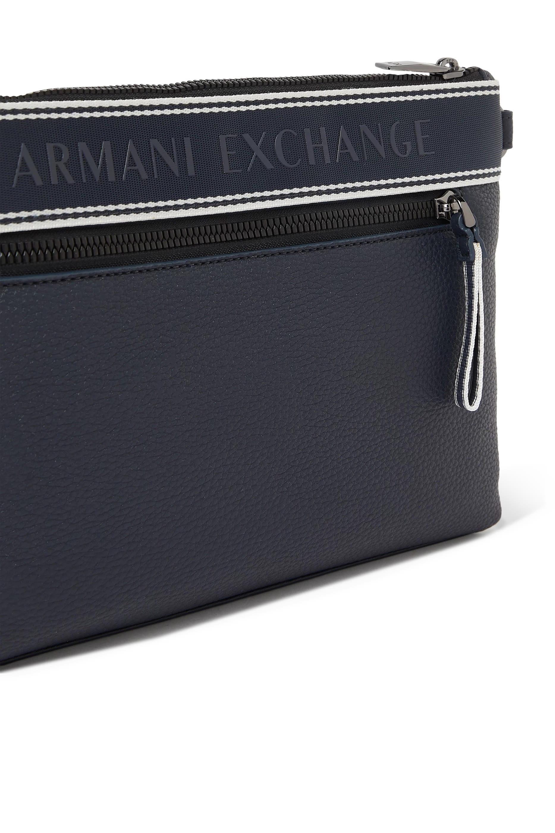 حقيبة إيان صغيرة جلد