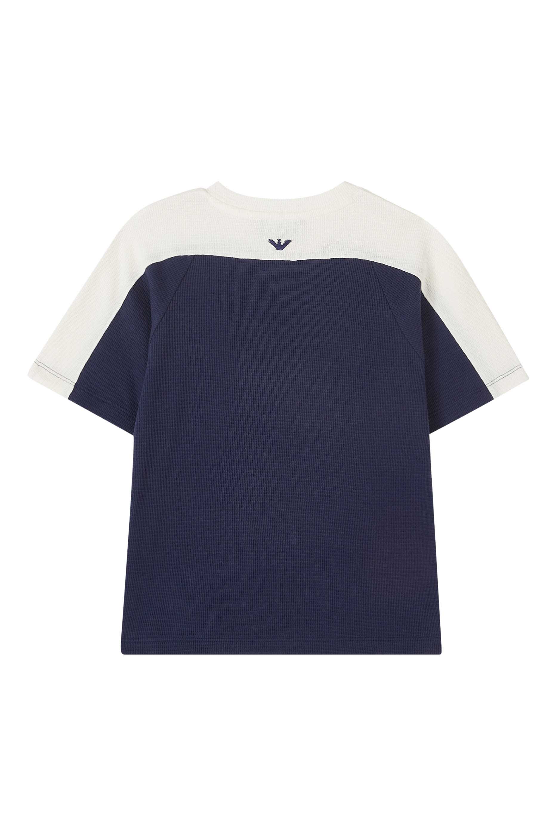 تيشيرت بشعار الماركة للأطفال