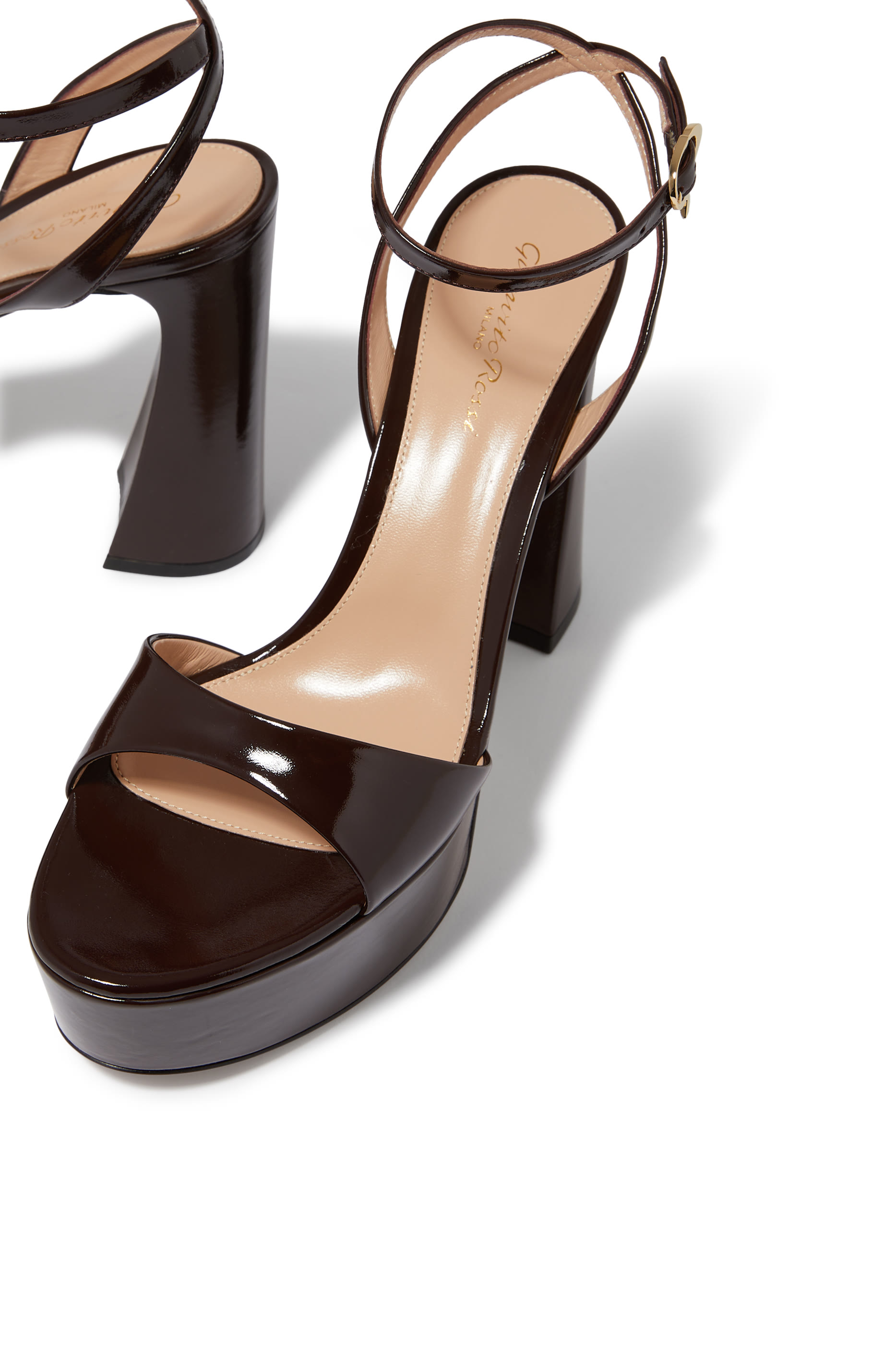 صندل نانسي 110 بكعب سميك جلد لامع