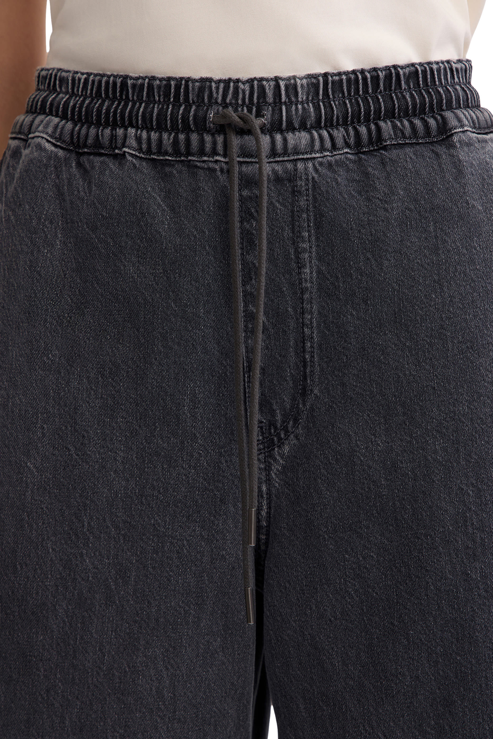 بنطال جينز 521 بقصة مريحة