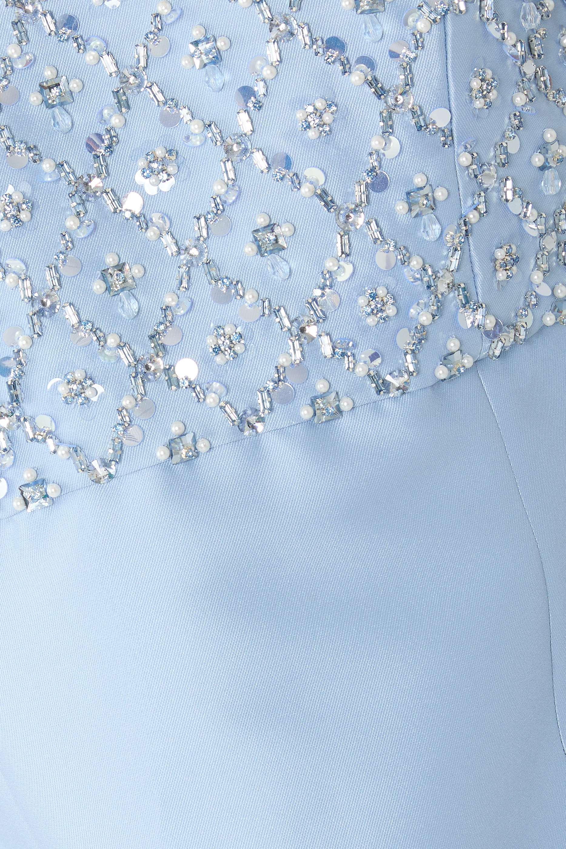 فستان سهرة أمستردام بتطريزات