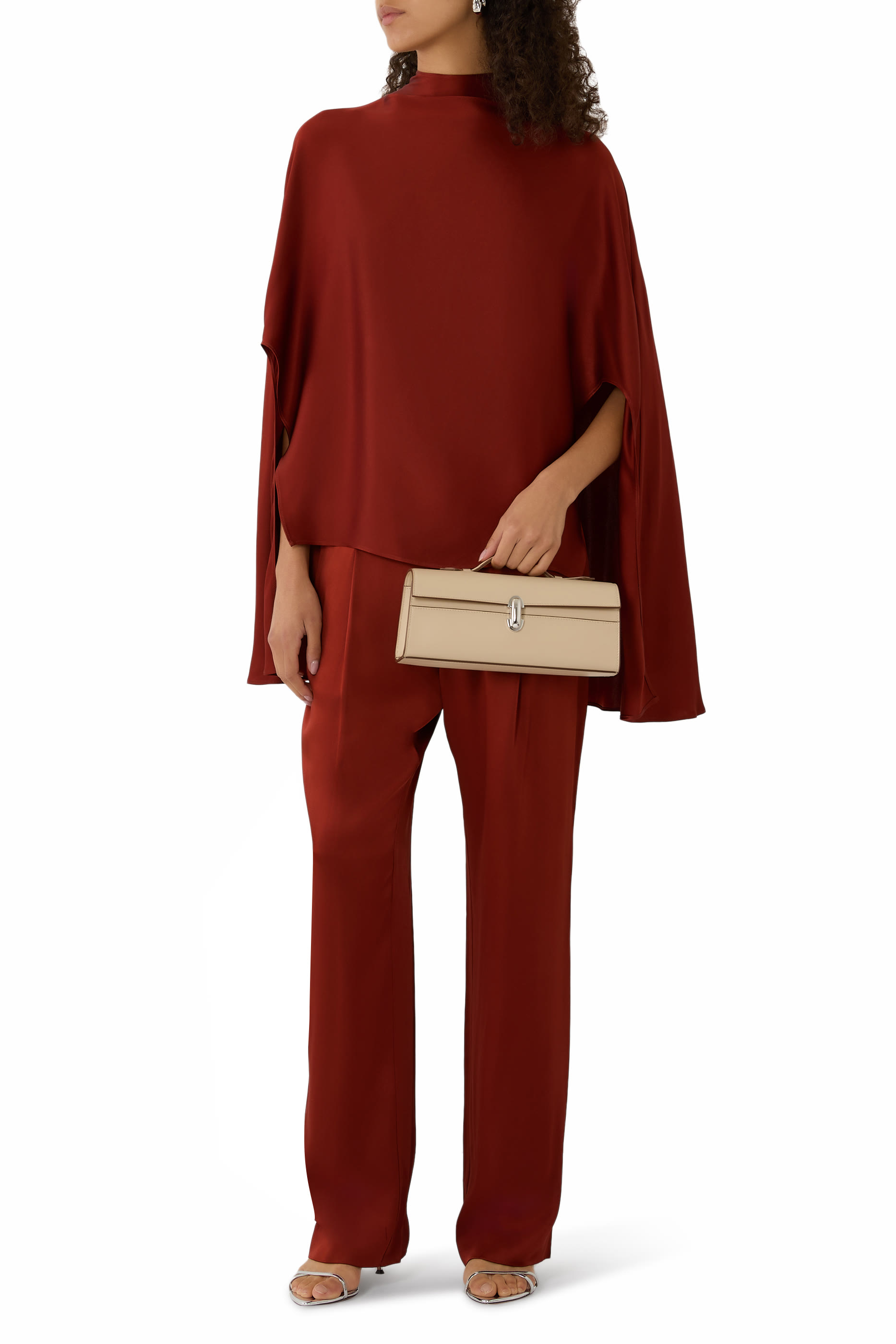  حقيبة بوشيت سيميتري رفيعة جلد عجل ناعم