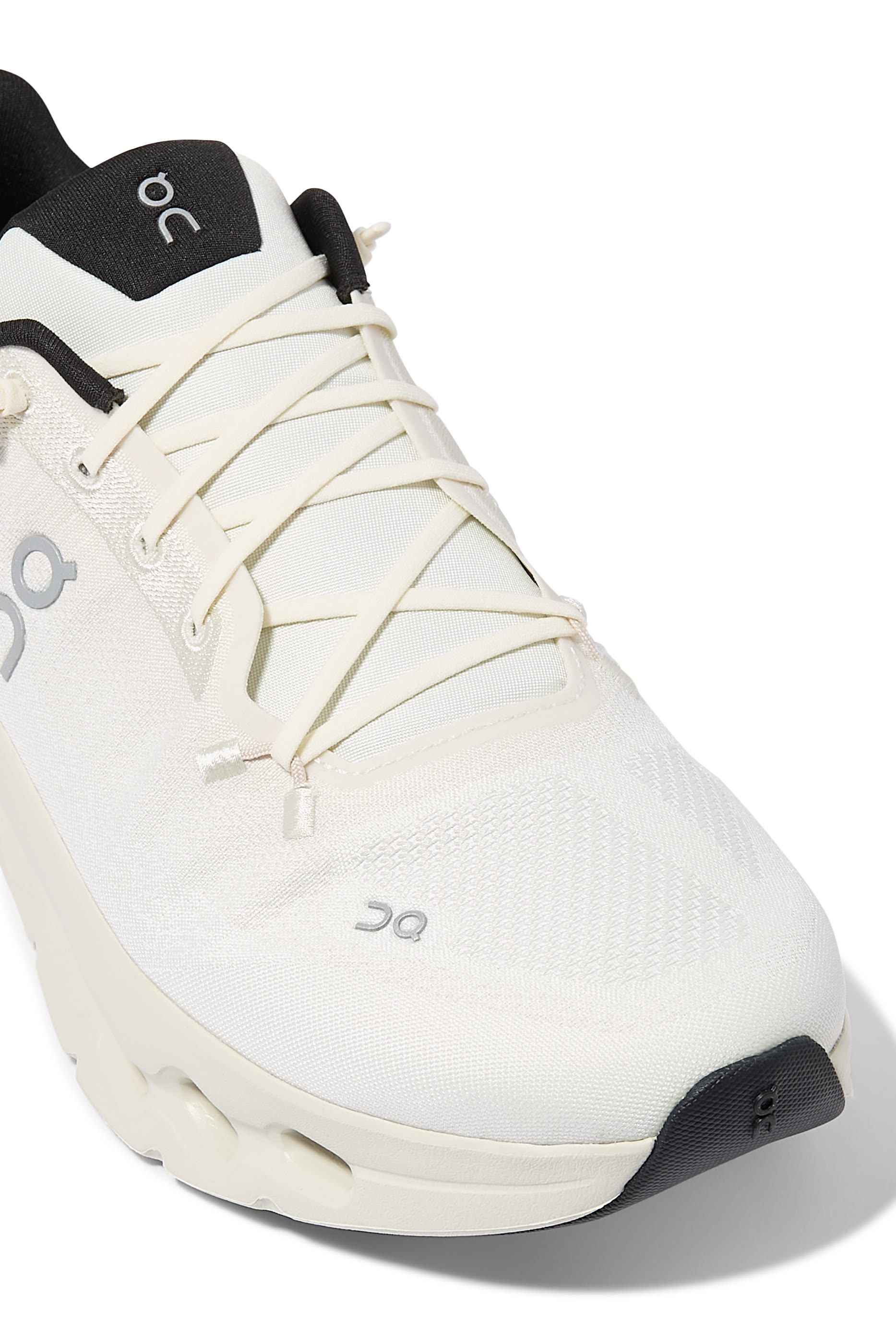 سنيكرز كلاود لايت للرجال