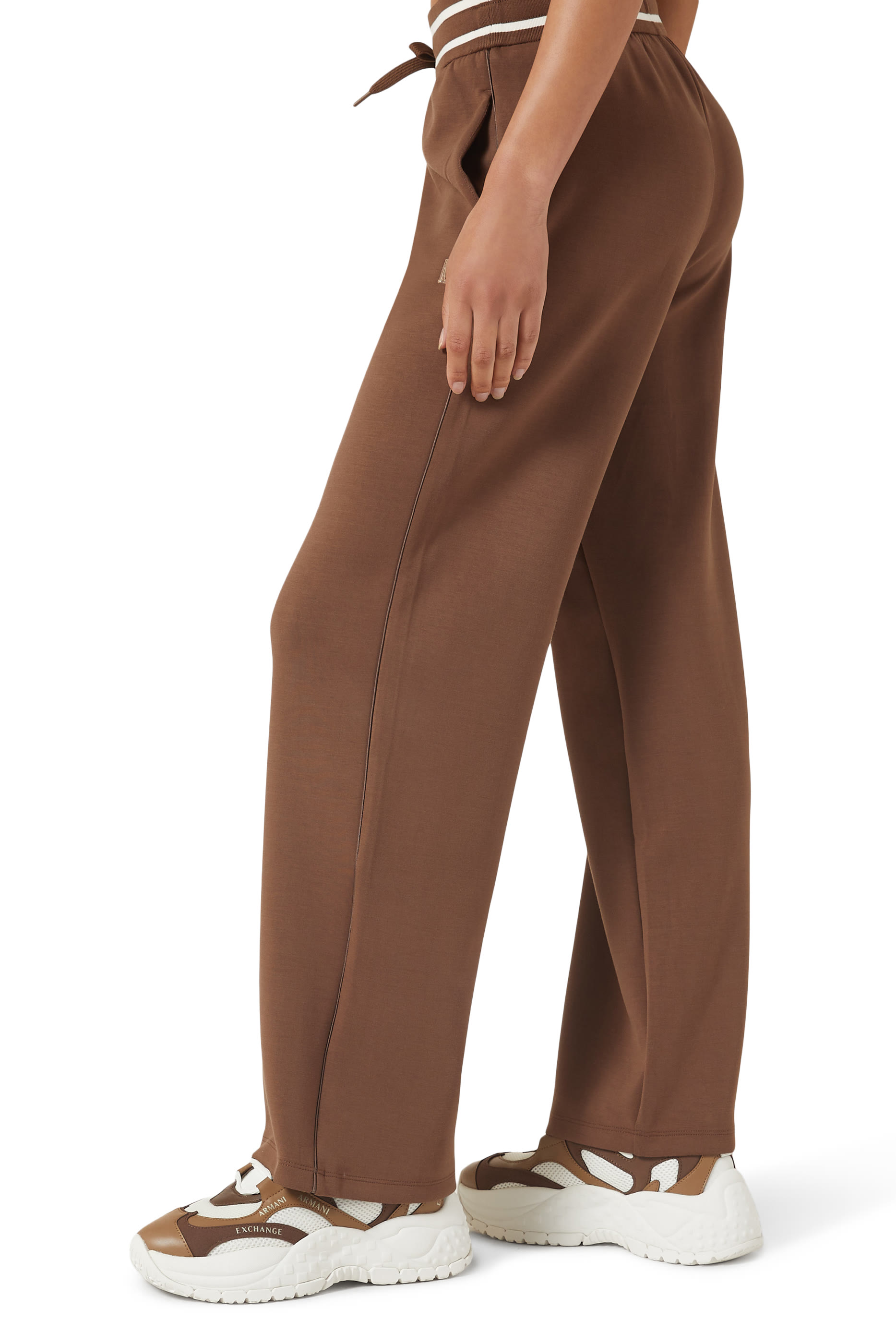 سنيكرز سامر بيتس بكاحل منخفض