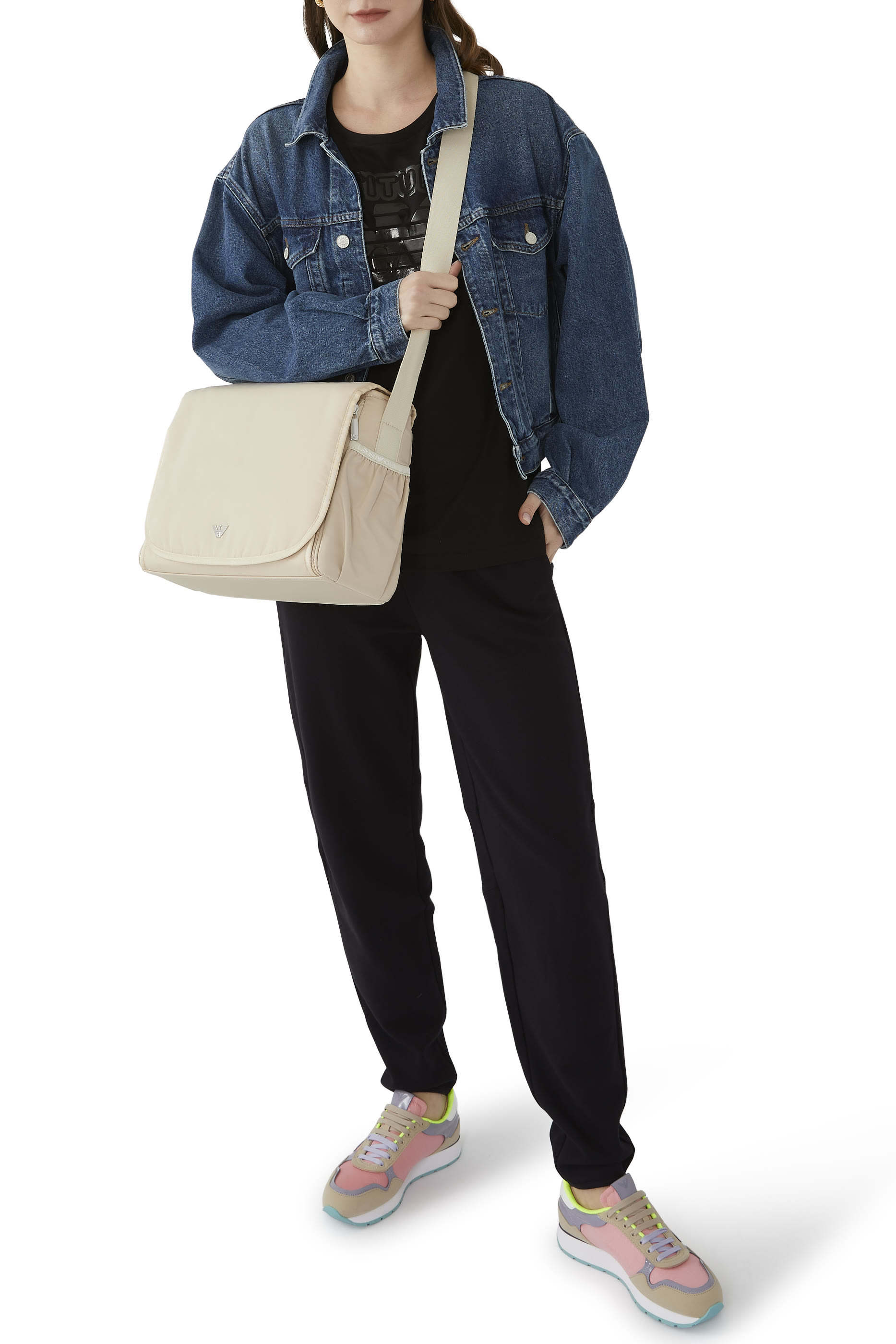 حقيبة تغيير الحفاضات نايلون بشعار الماركة