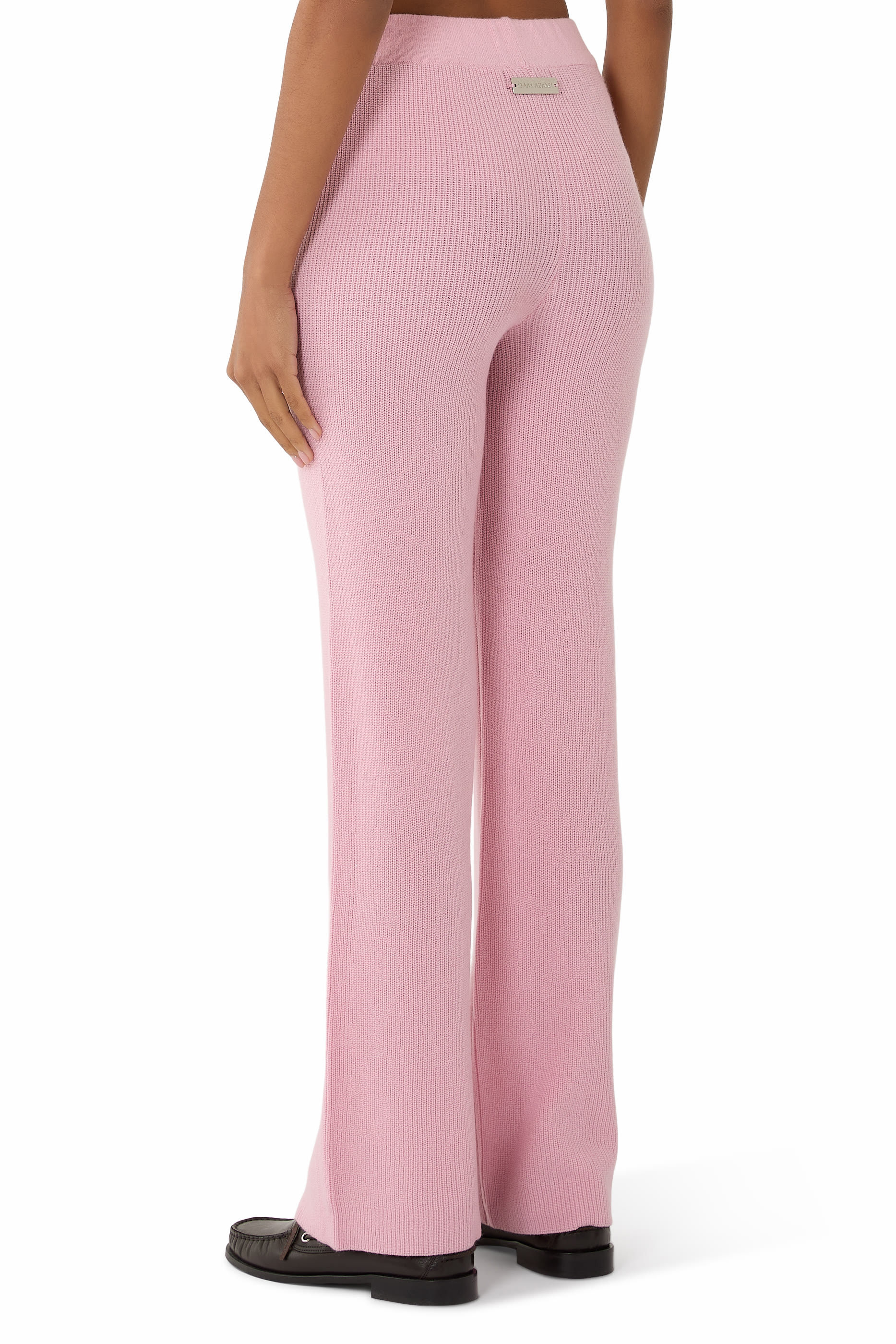 بنطال بقصة ساق واسعة مريحة