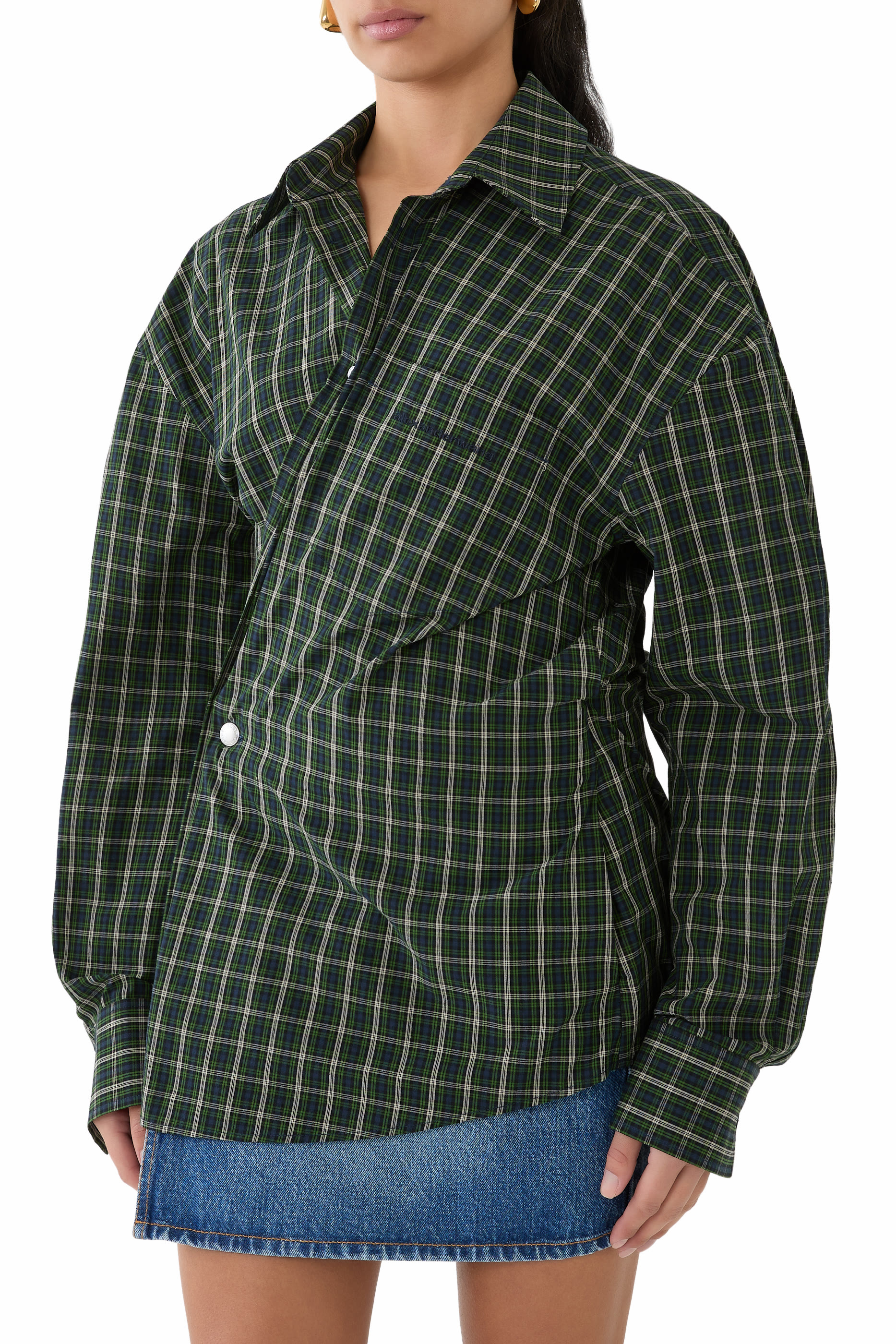 فستان قصير بتصميم ملفوف