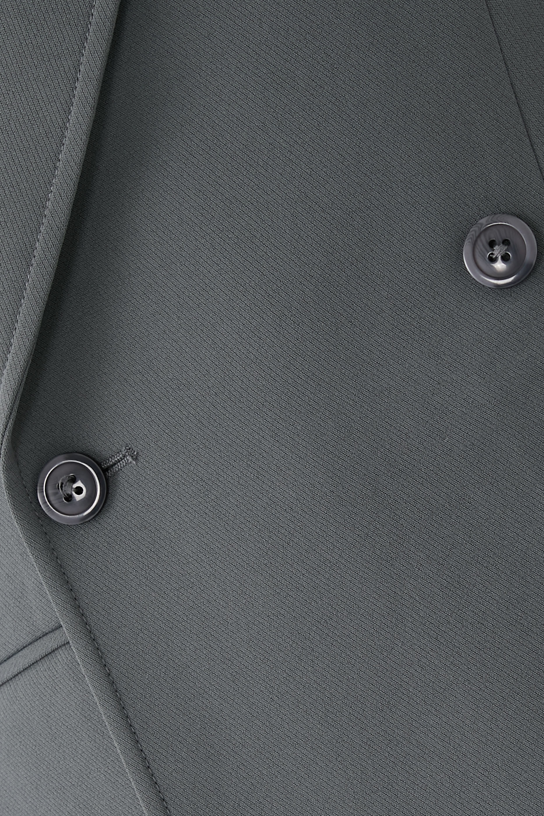 بليزر بدلة فاخرة بقصة ضيقة على الخصر