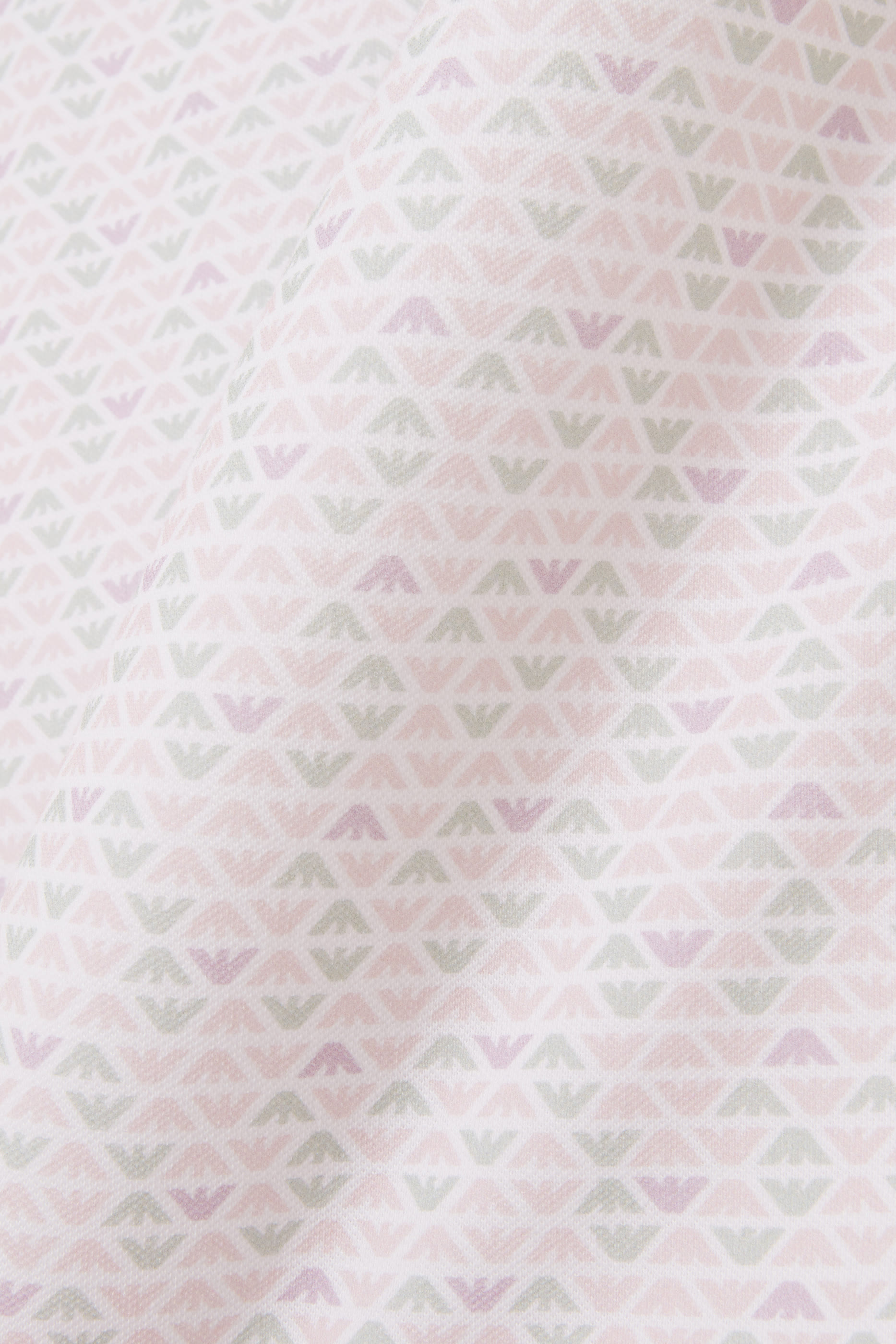 بطانية بشعار الماركة بحجم صغير للأطفال