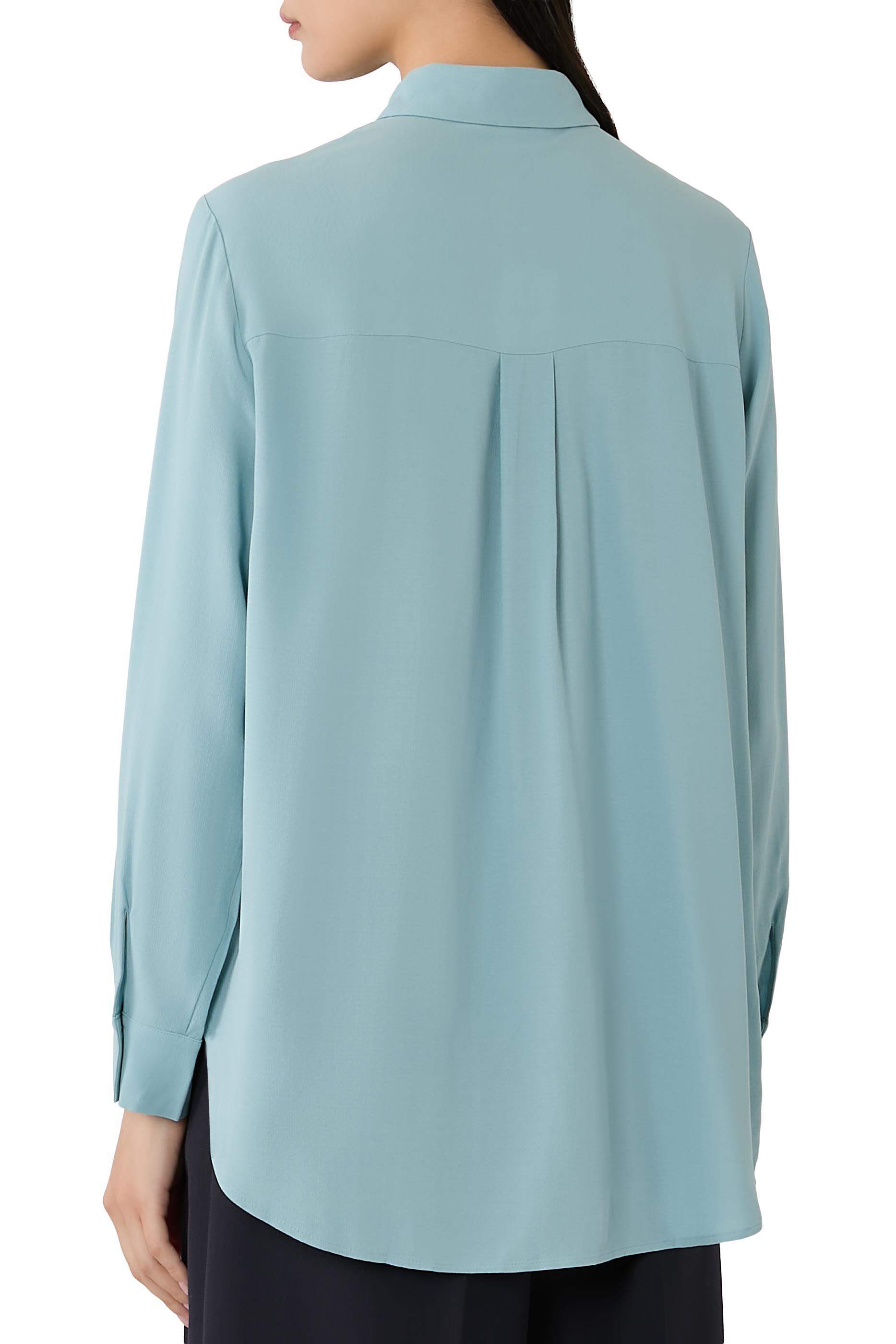 قميص بياقة كلاسيكية وحافة غير متماثلة كتان عضوي