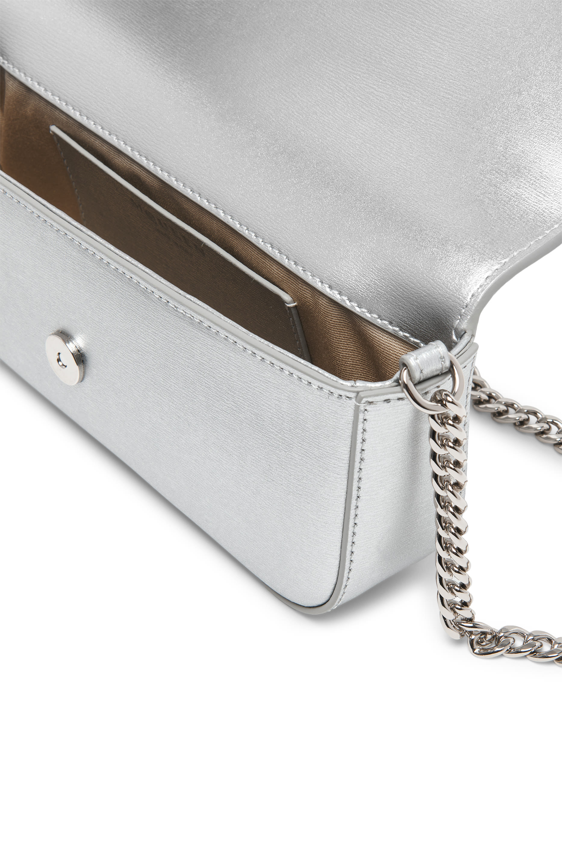 حقيبة صغيرة بحلي جمجمة على شكل زهرة