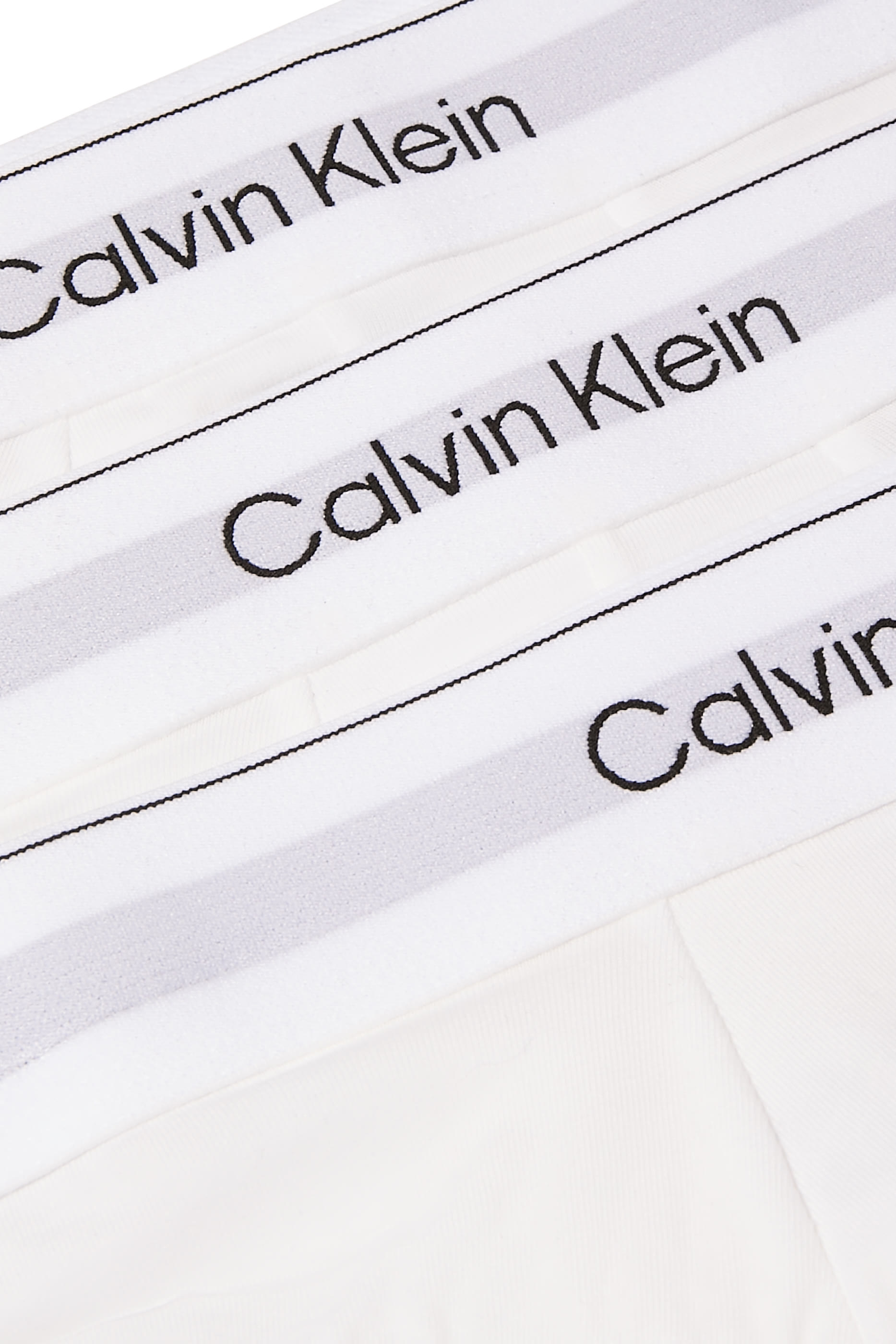 طقم سروال داخلي، ثلاث قطع