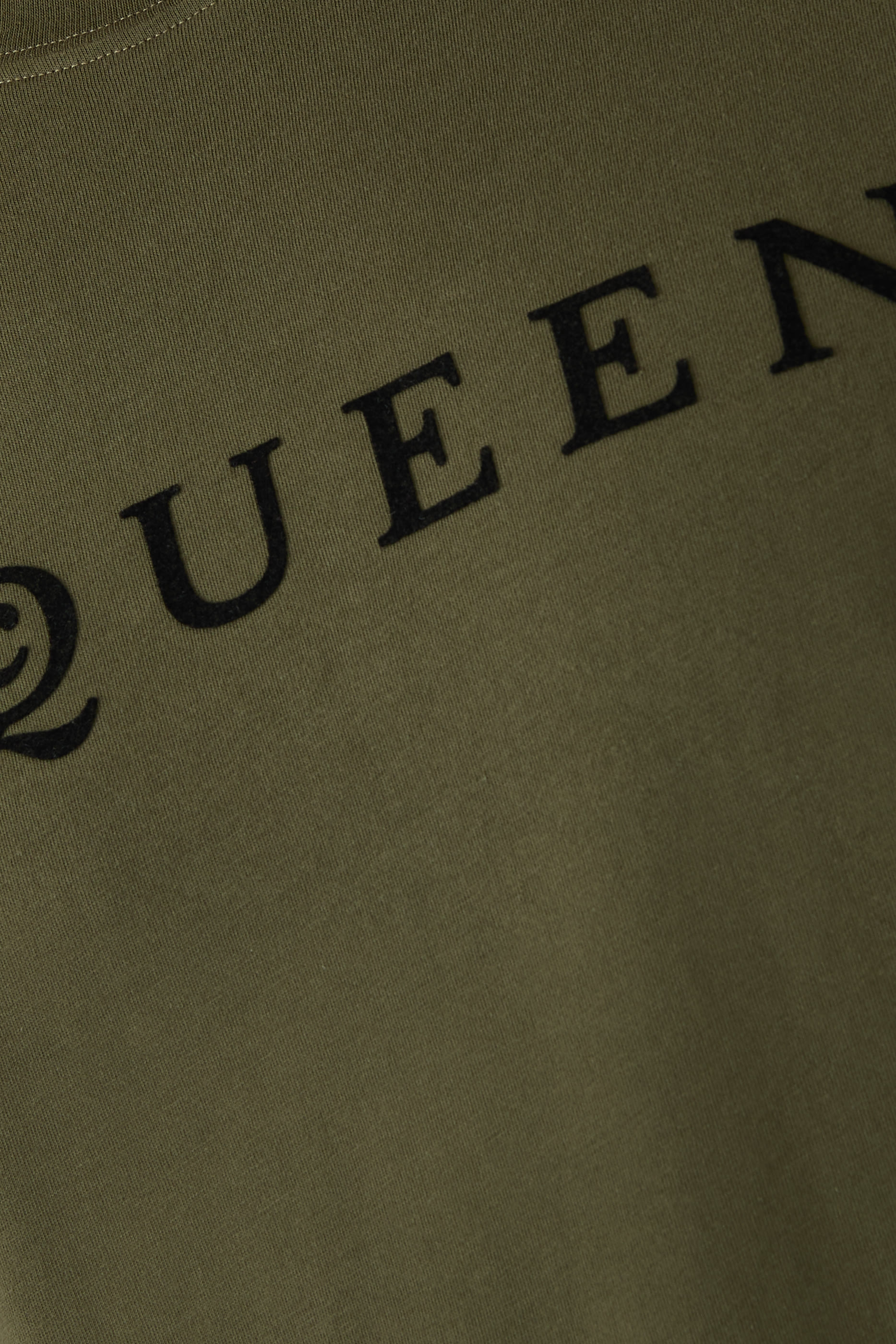 تيشيرت بشعار الماركة قطن