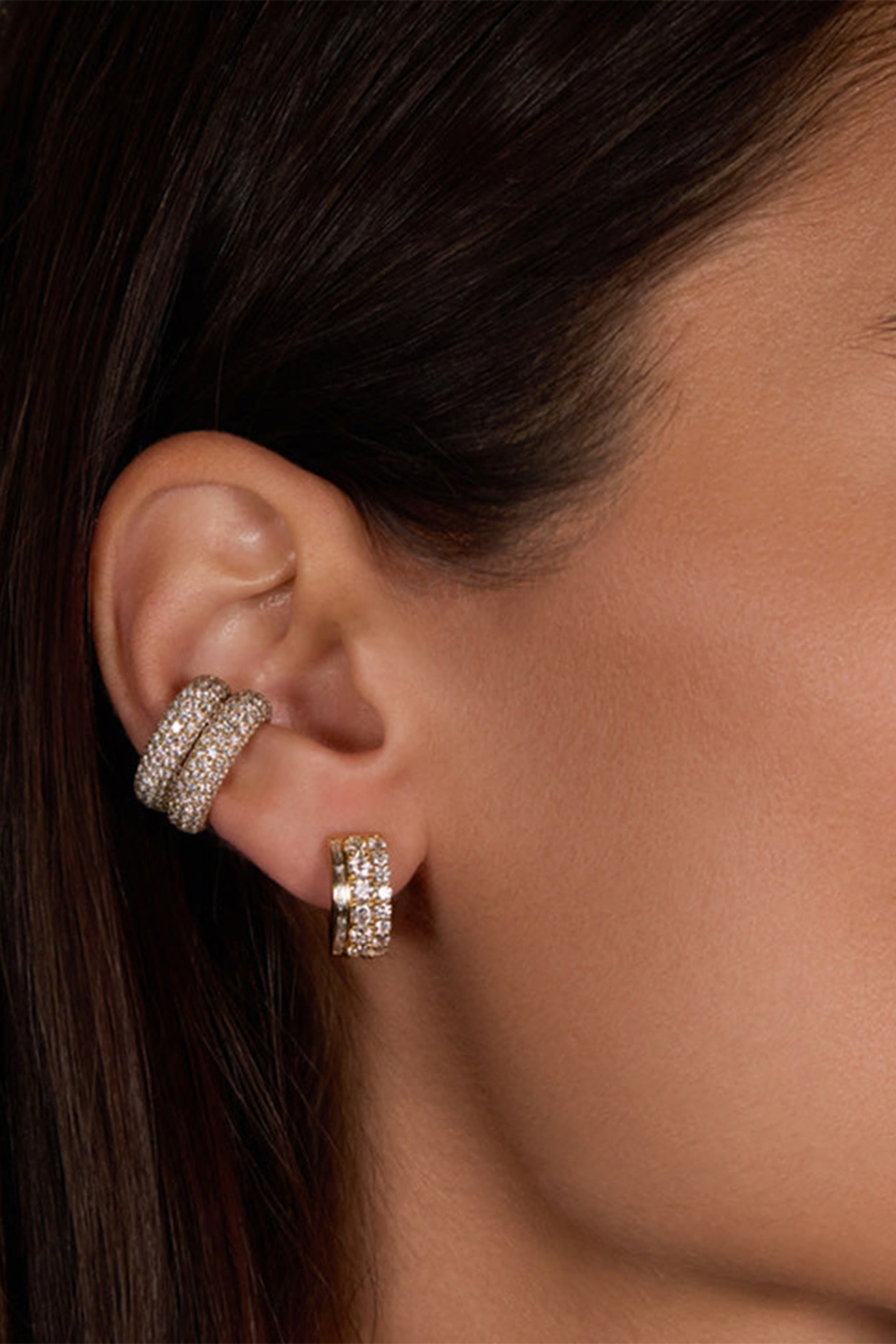 أقراط دائرية لولا مرصعة بالماس، ذهب أصفر عيار 18