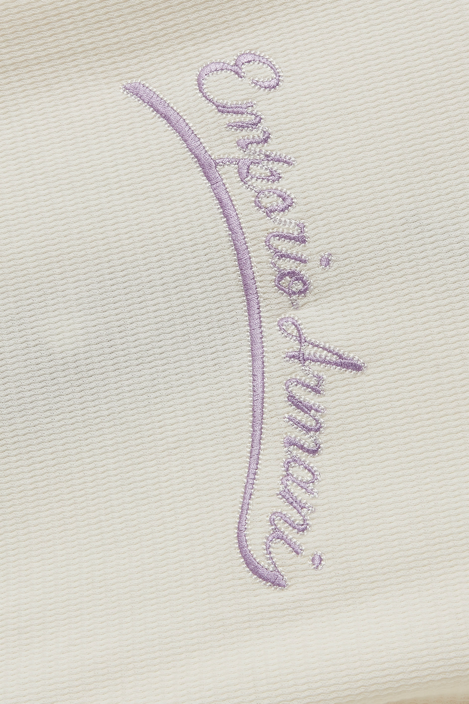 تيشيرت بشعار الماركة للأطفال