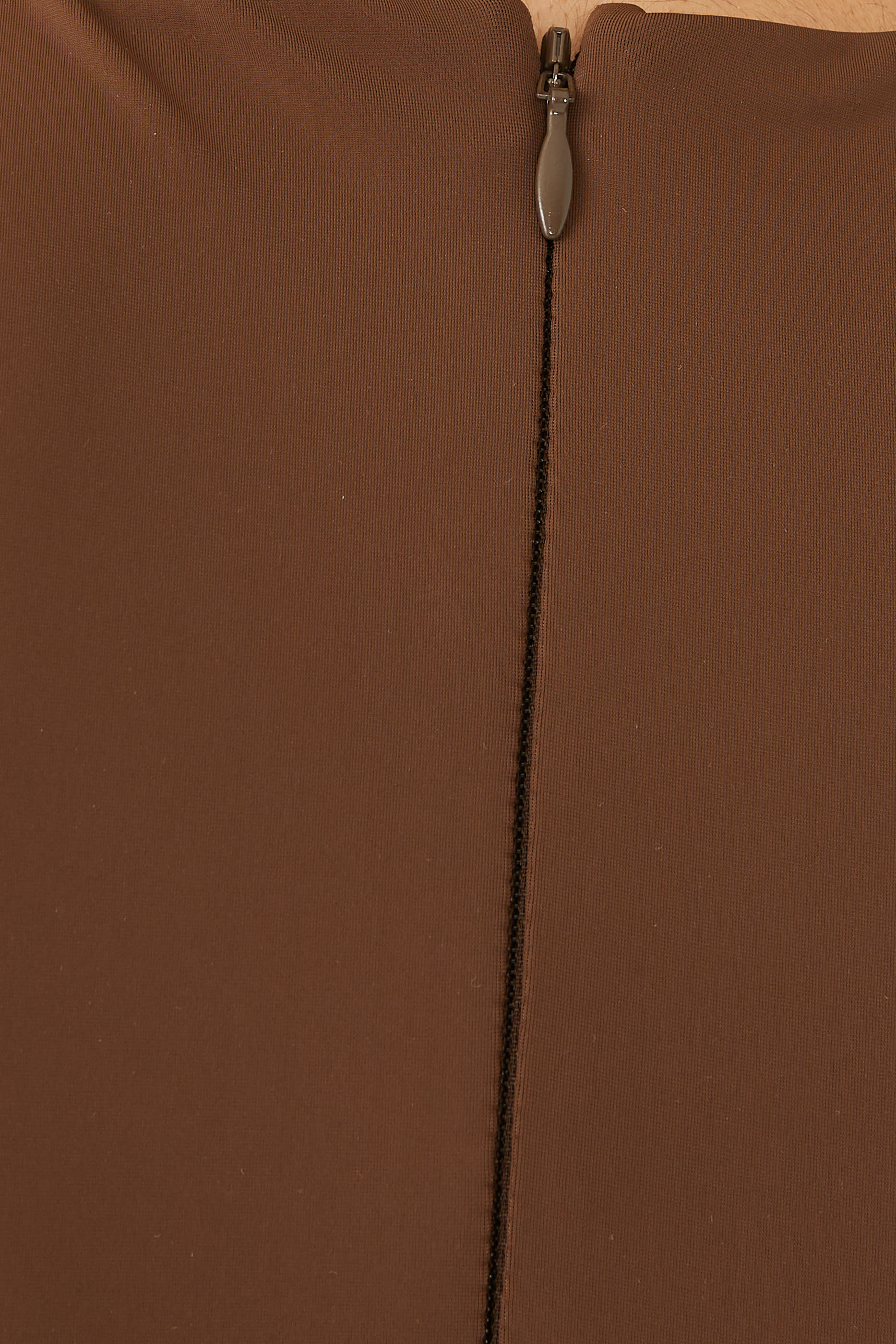 بدلة بدون أكمام