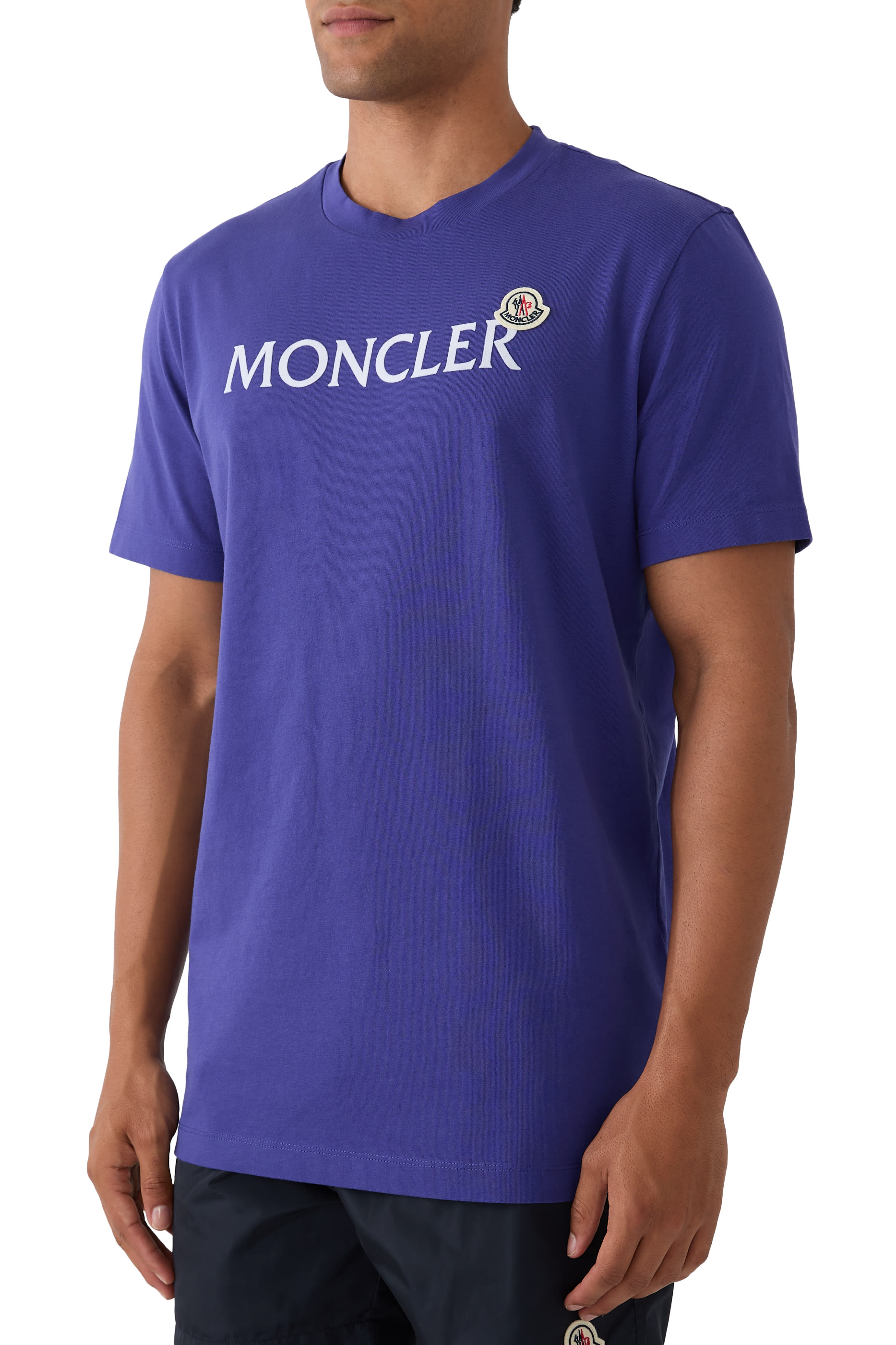 تيشيرت بشعار الماركة المنفوخ قطن